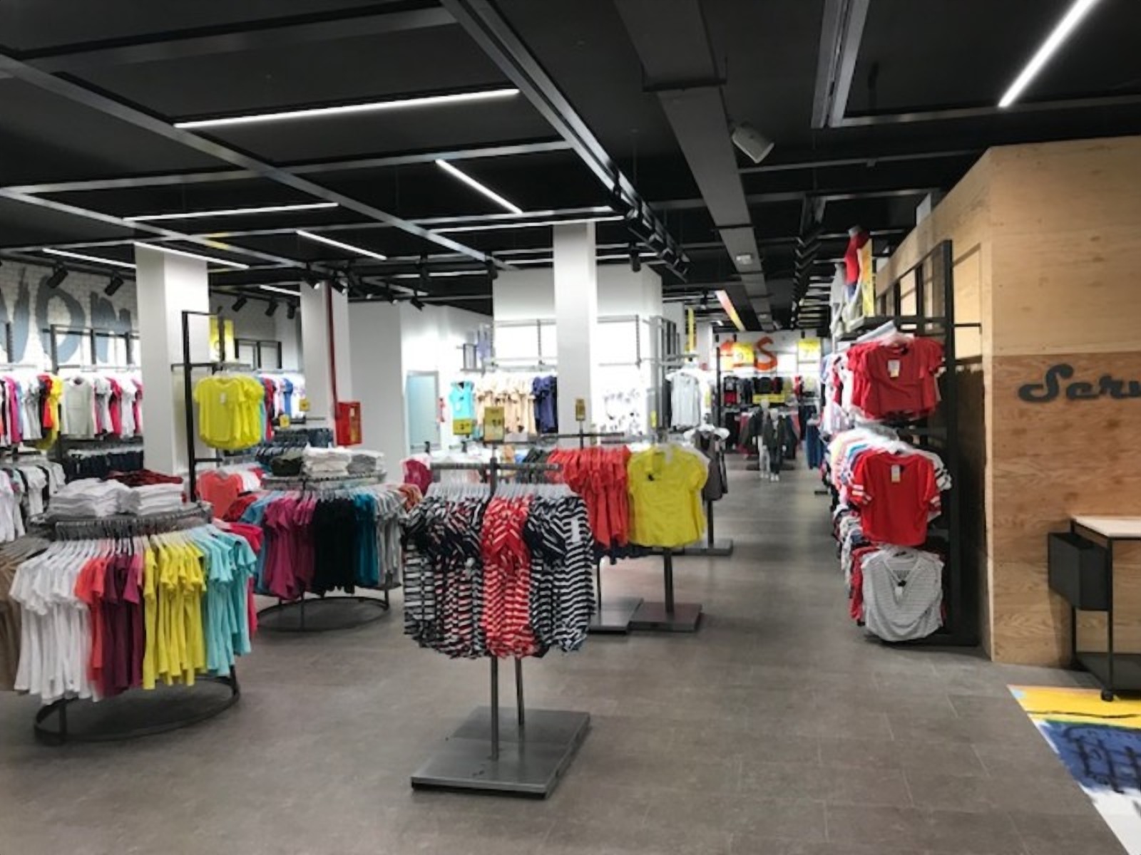 Photo 11 de Terranova Outlet