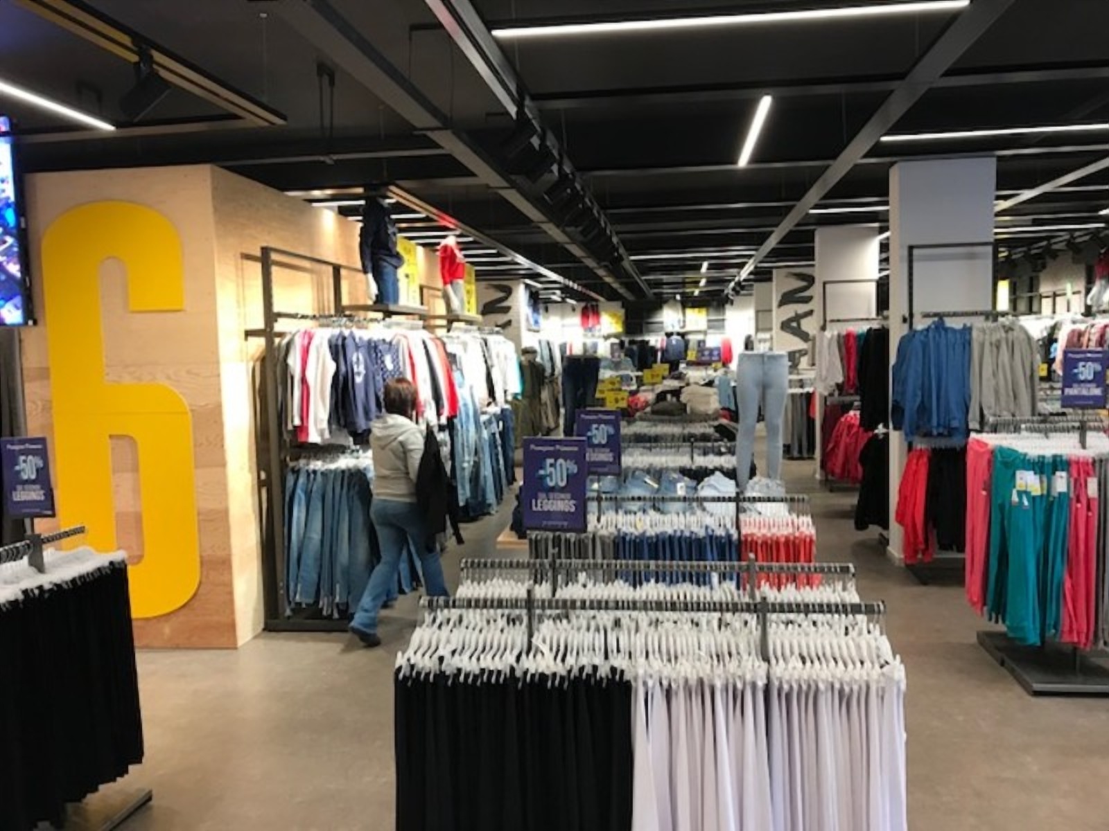 Photo 15 de Terranova Outlet
