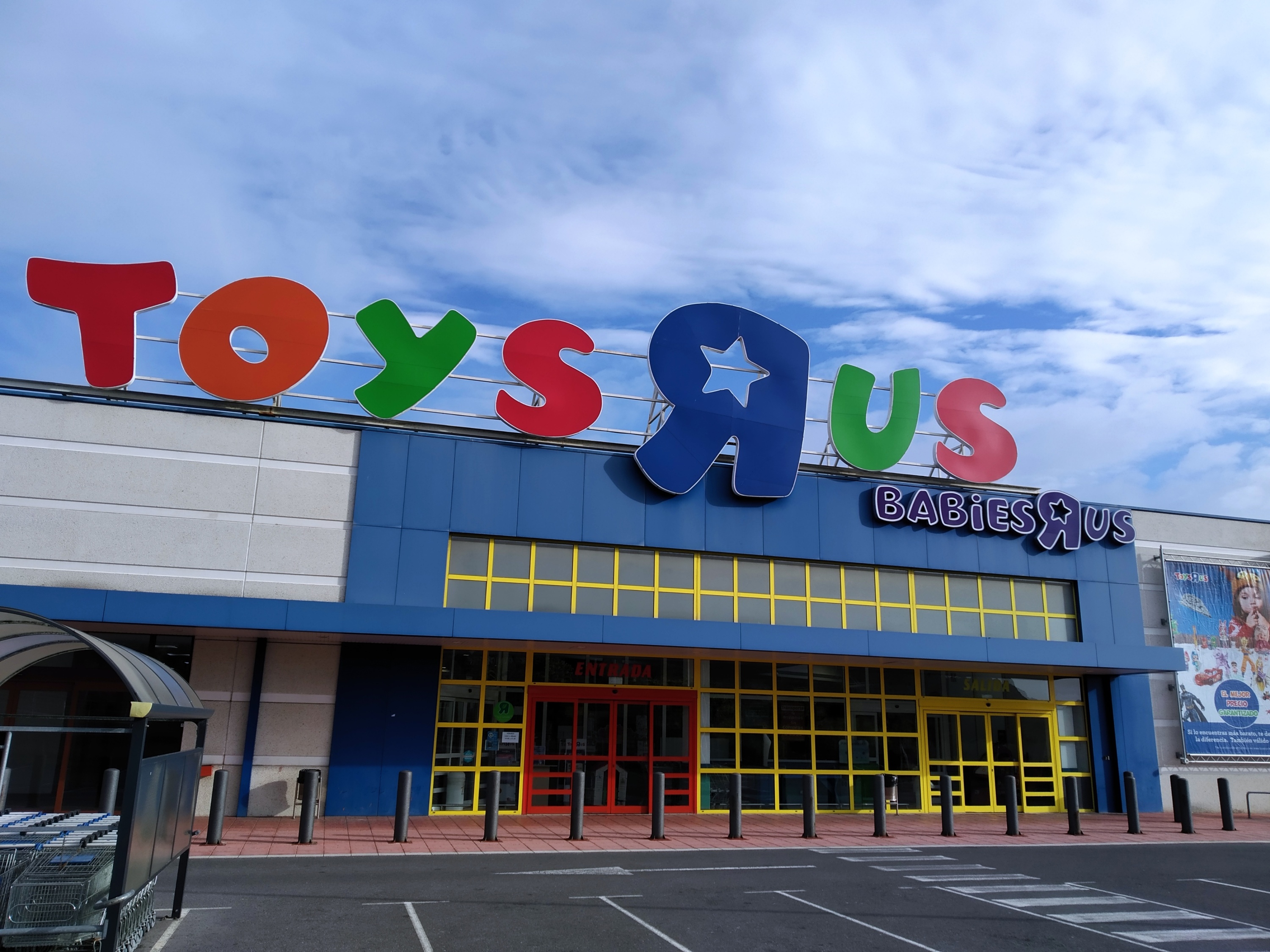 Toys"R"Us