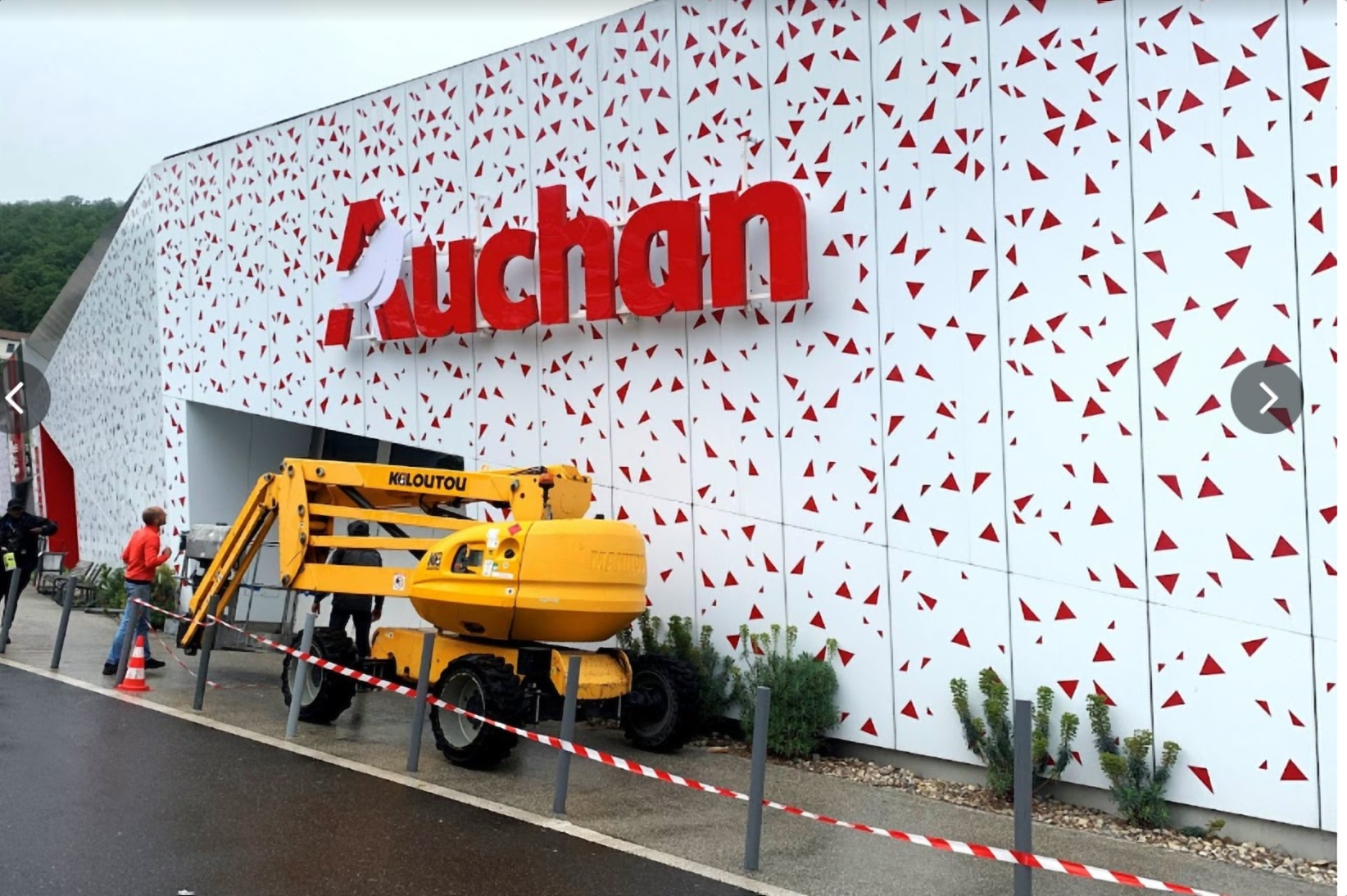 Foto 10 di Auchan Hypermarché Monthieu