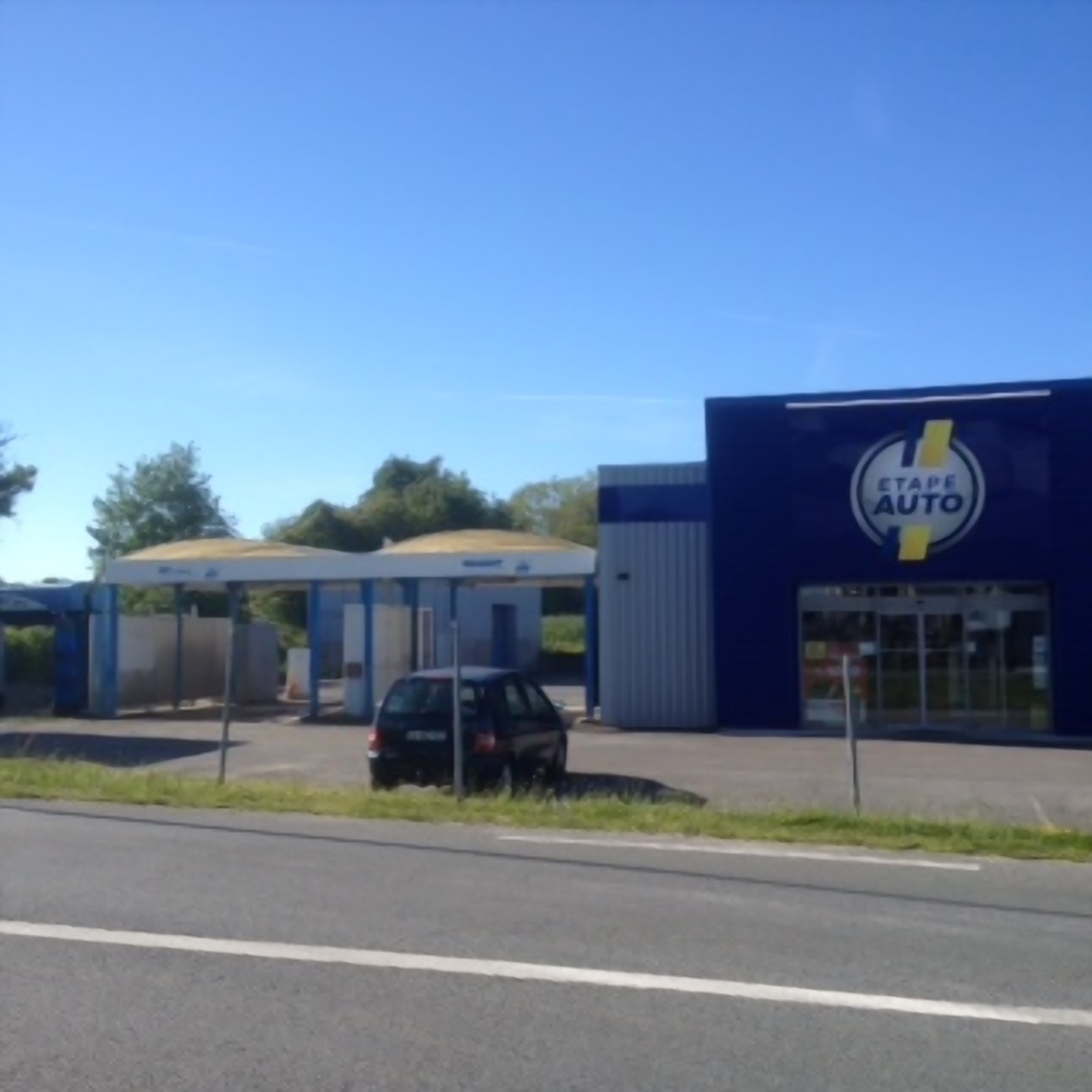 Foto 3 di ETAPE AUTO MAYENNE