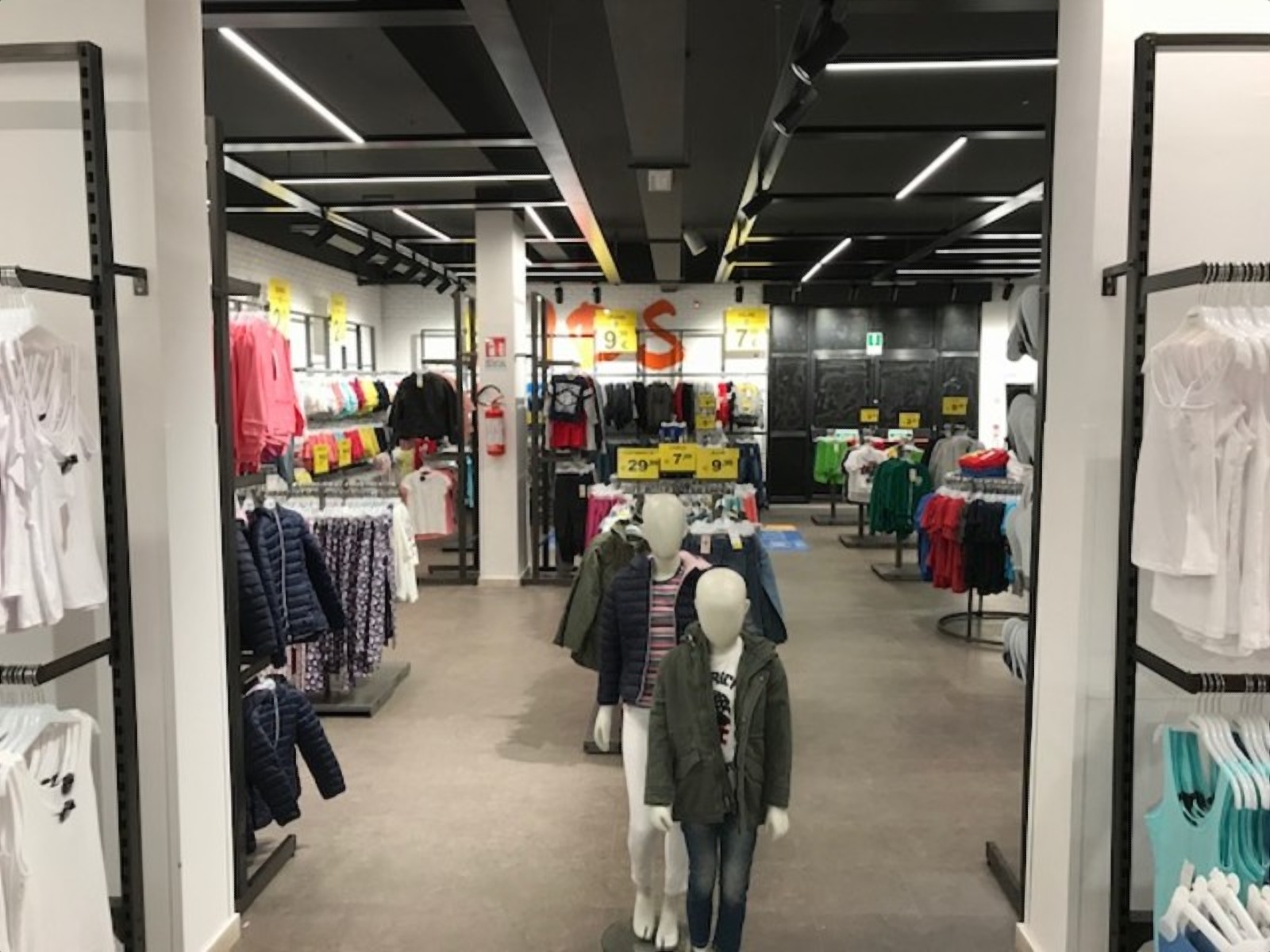 Photo 39 de Terranova Outlet