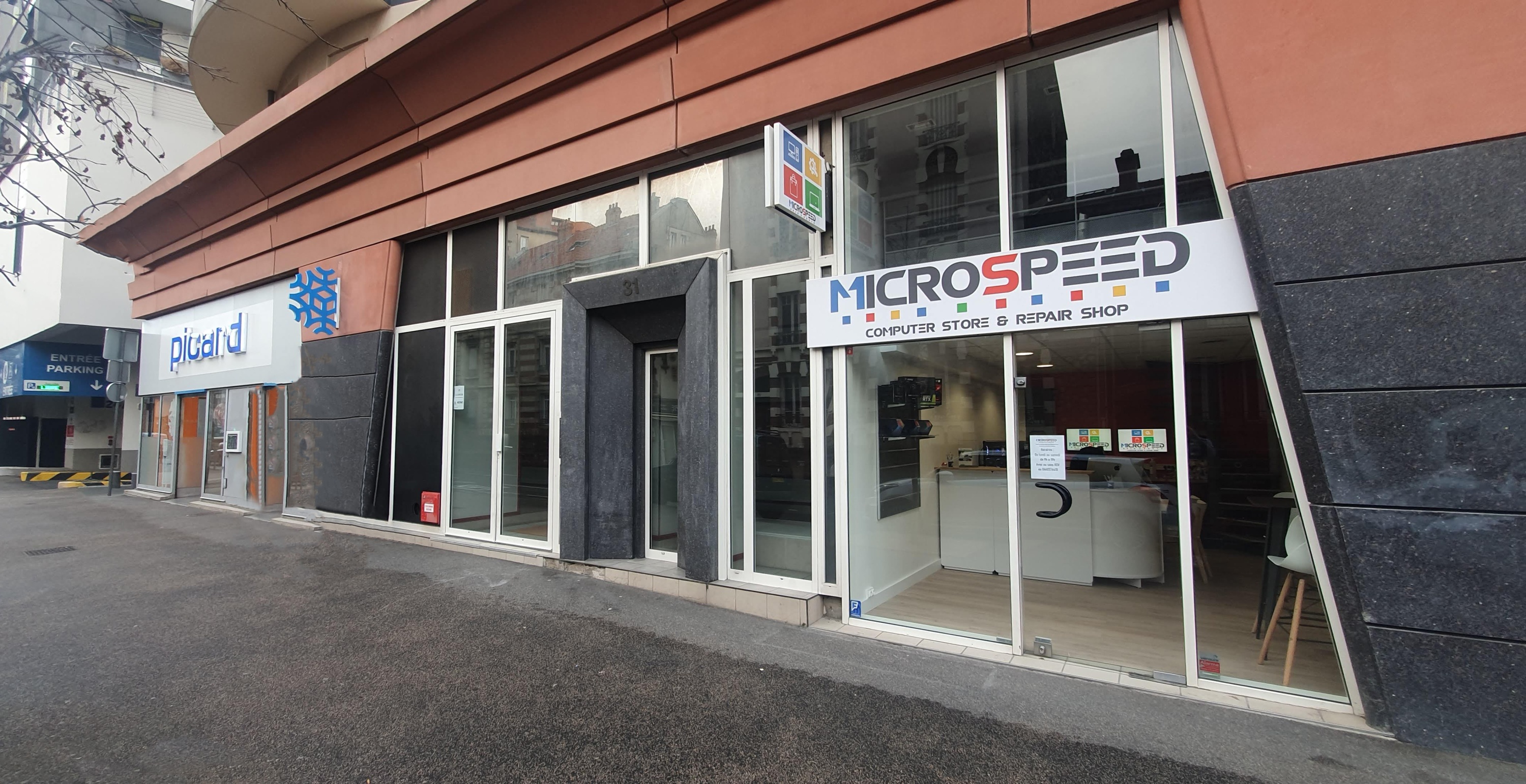 Foto 4 di Microspeed Informatique Clermont Ferrand
