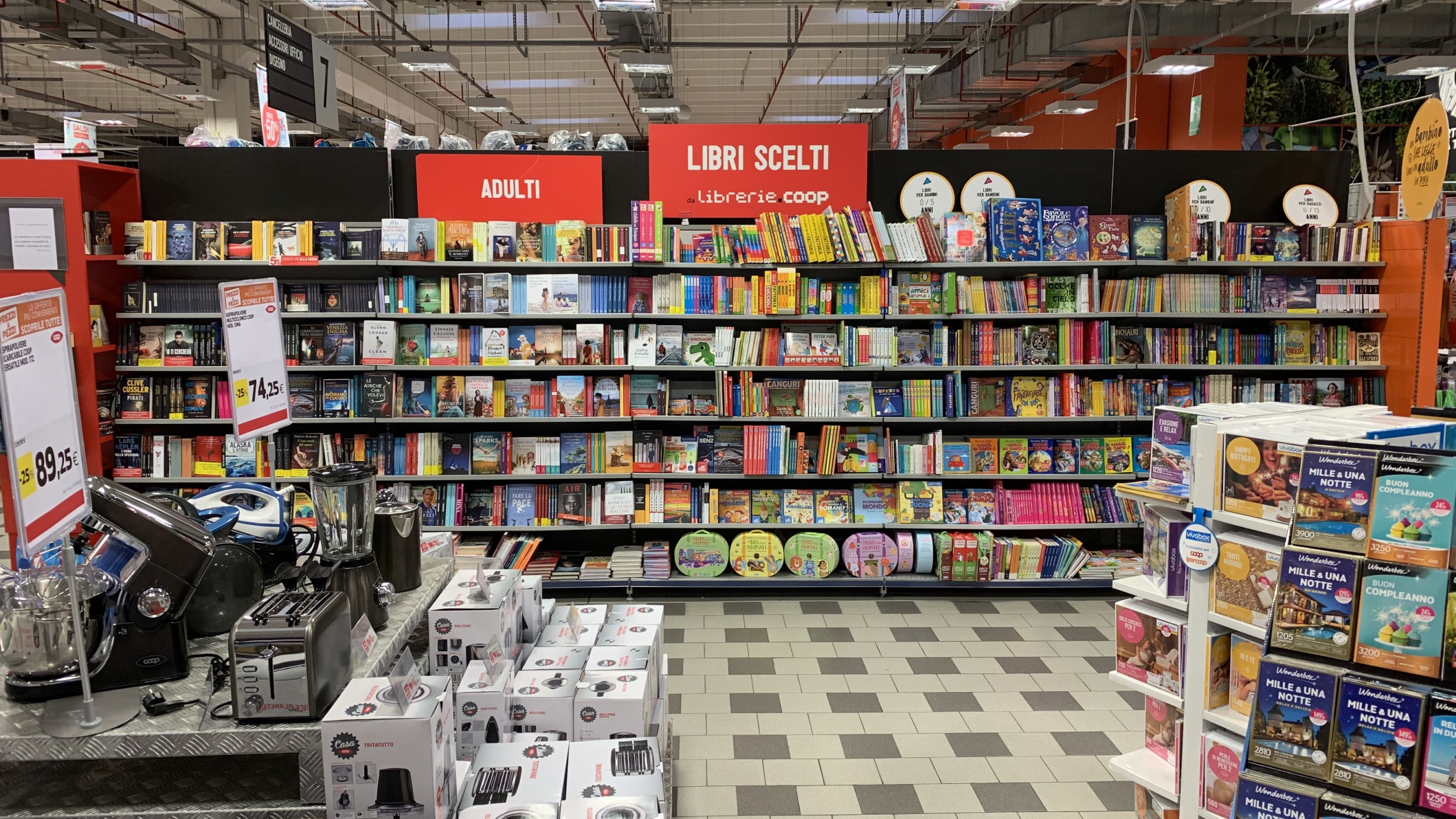 Foto 1 di IPERCOOP