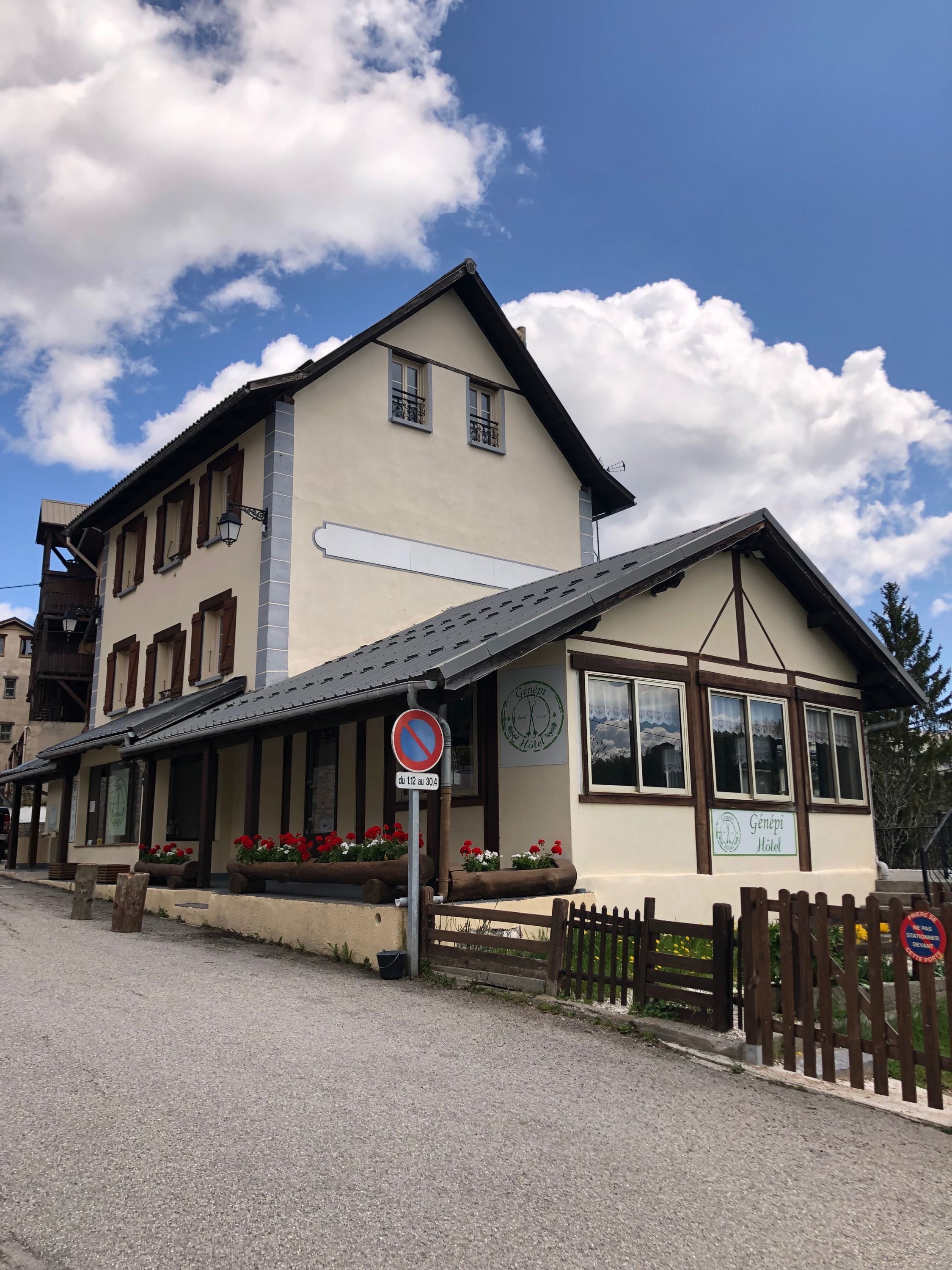 Foto 4 di GENEPI