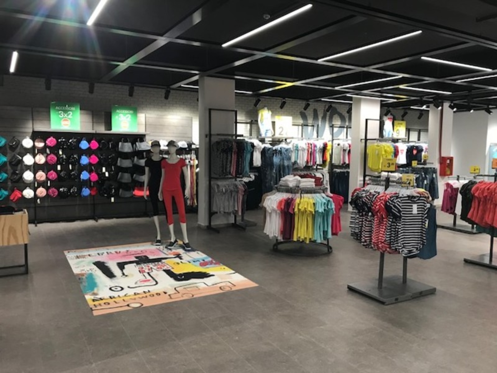 Photo 5 de Terranova Outlet