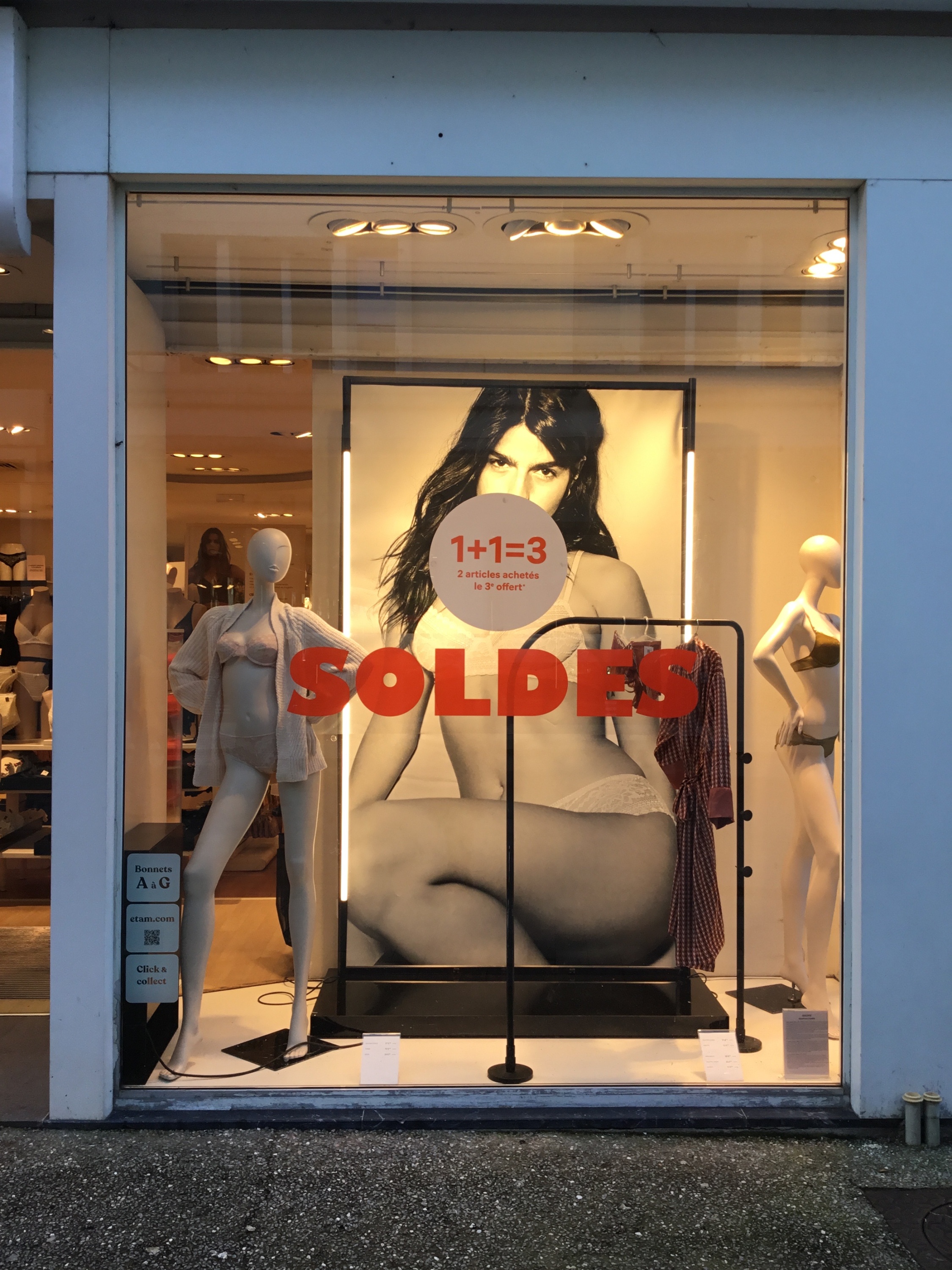 Foto 40 di Etam Lingerie