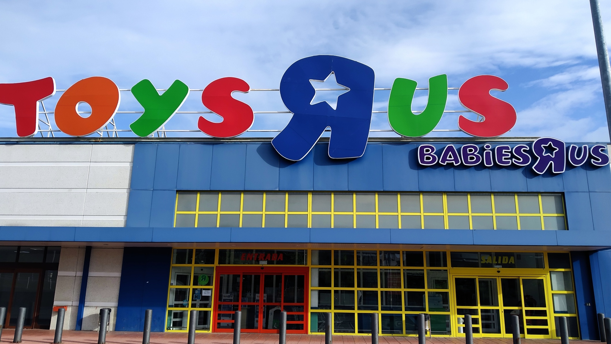 Toys"R"Us
