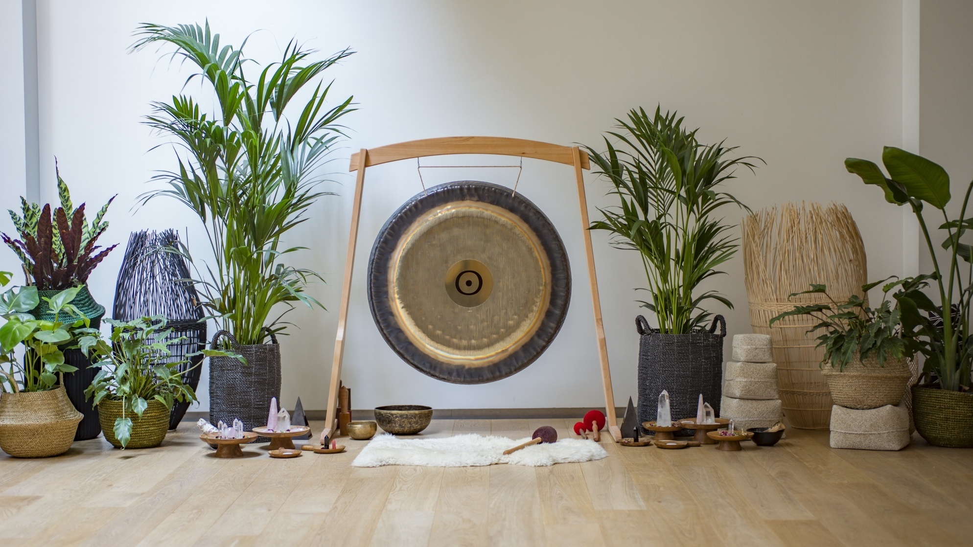 Le Centre Element Paris - Yoga Pilates & Méditation - Soins Énergétiques - Boutique