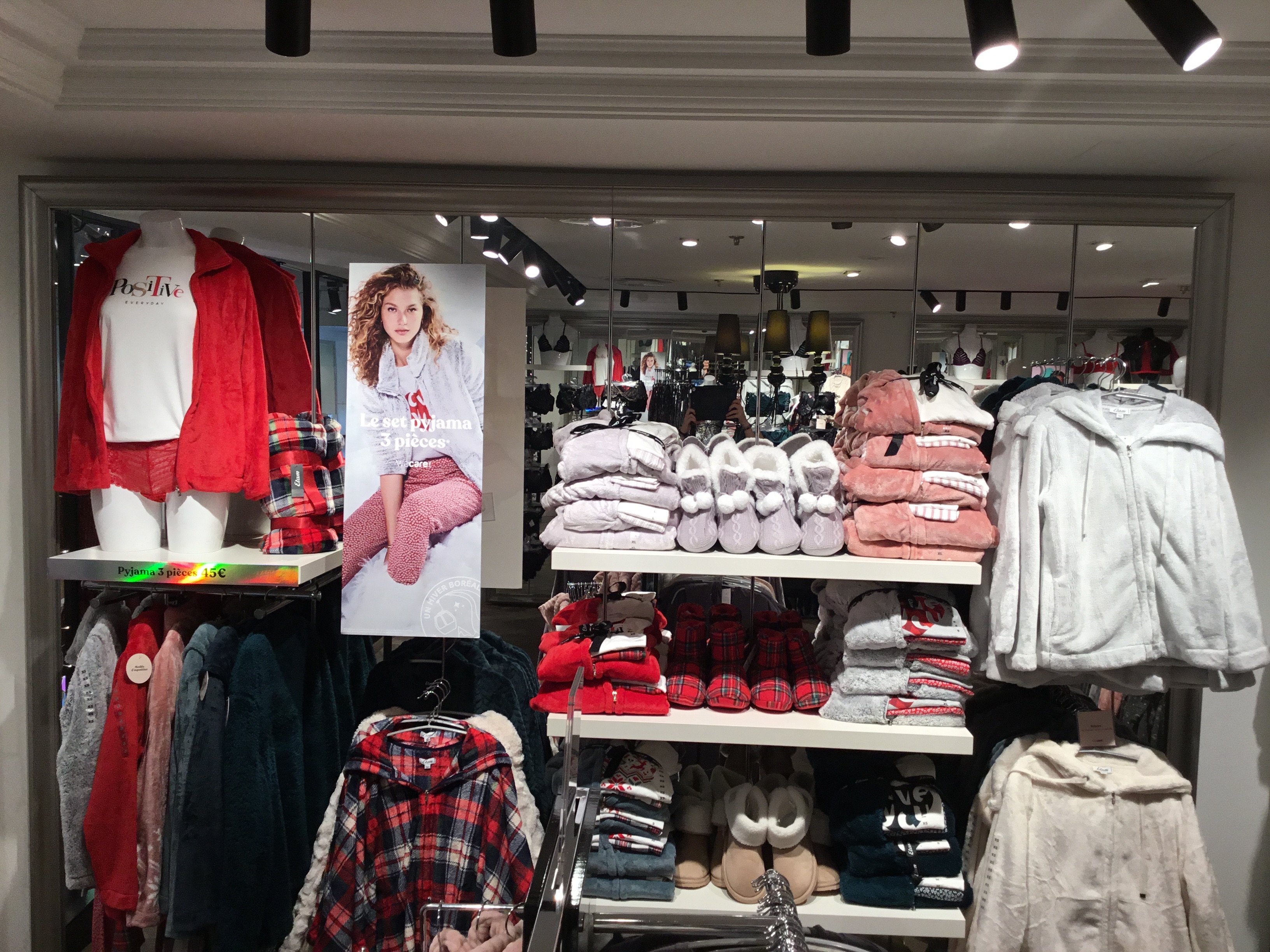 Etam Lingerie 