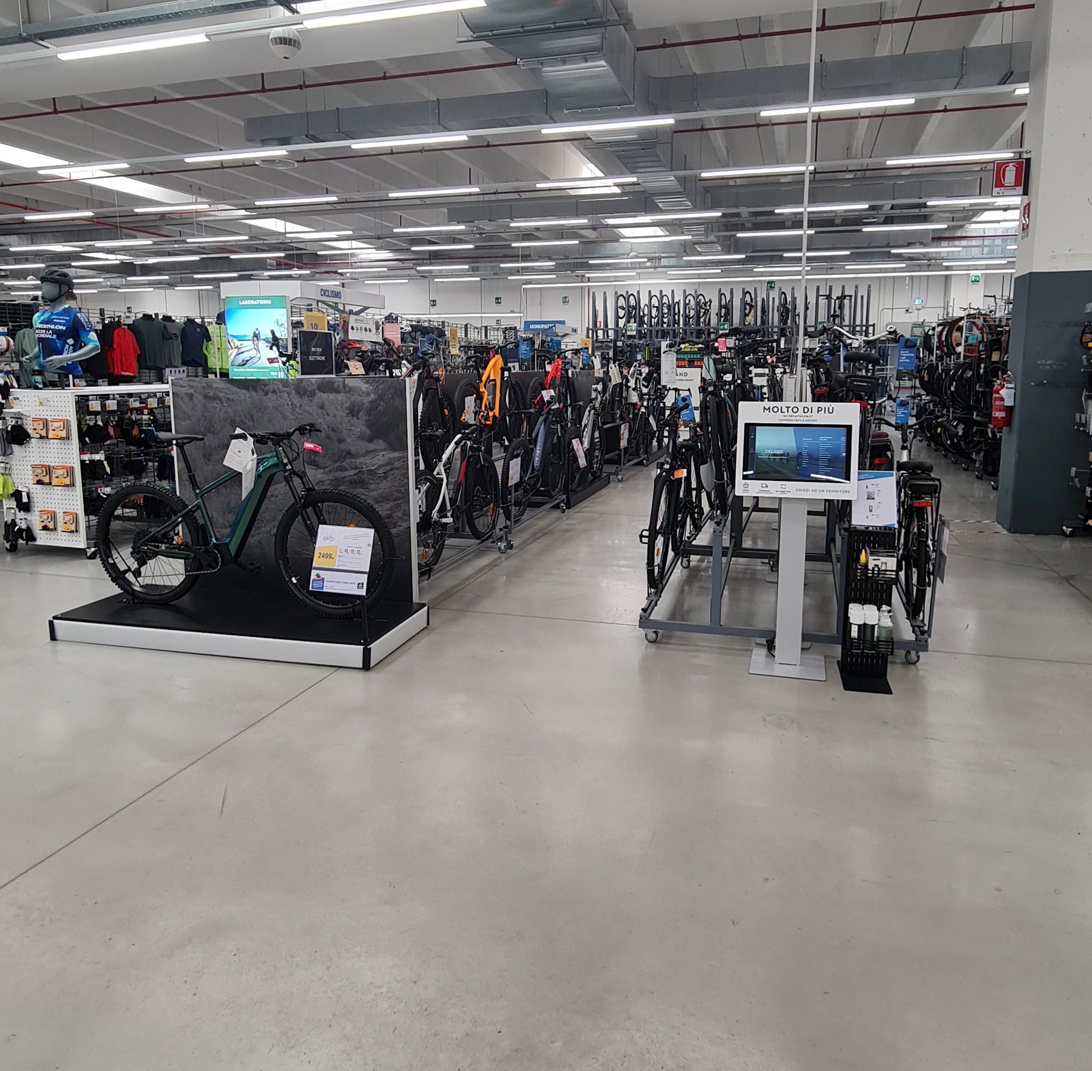 Decathlon Colle Val D'Elsa