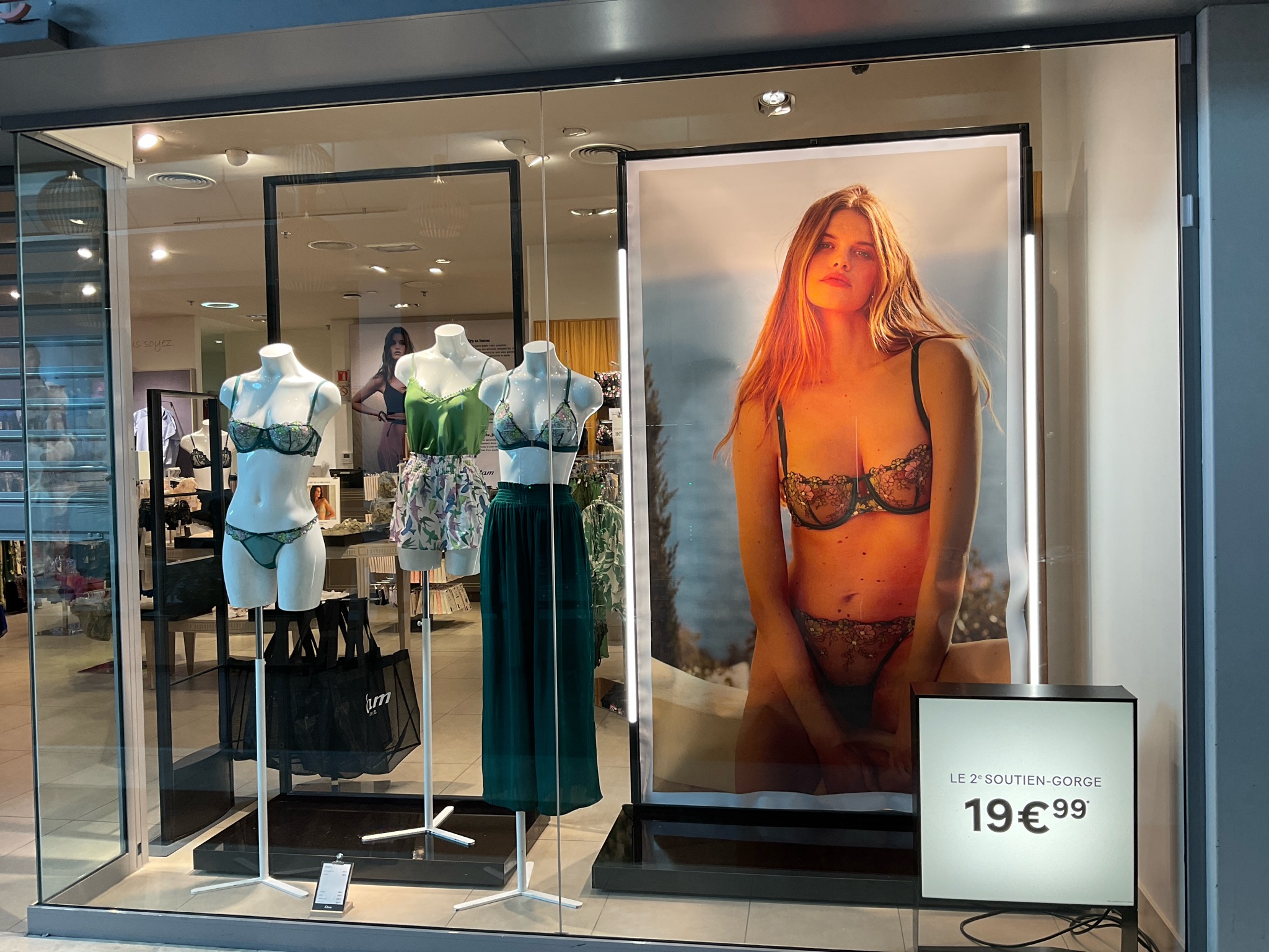 Foto 42 di Etam Lingerie