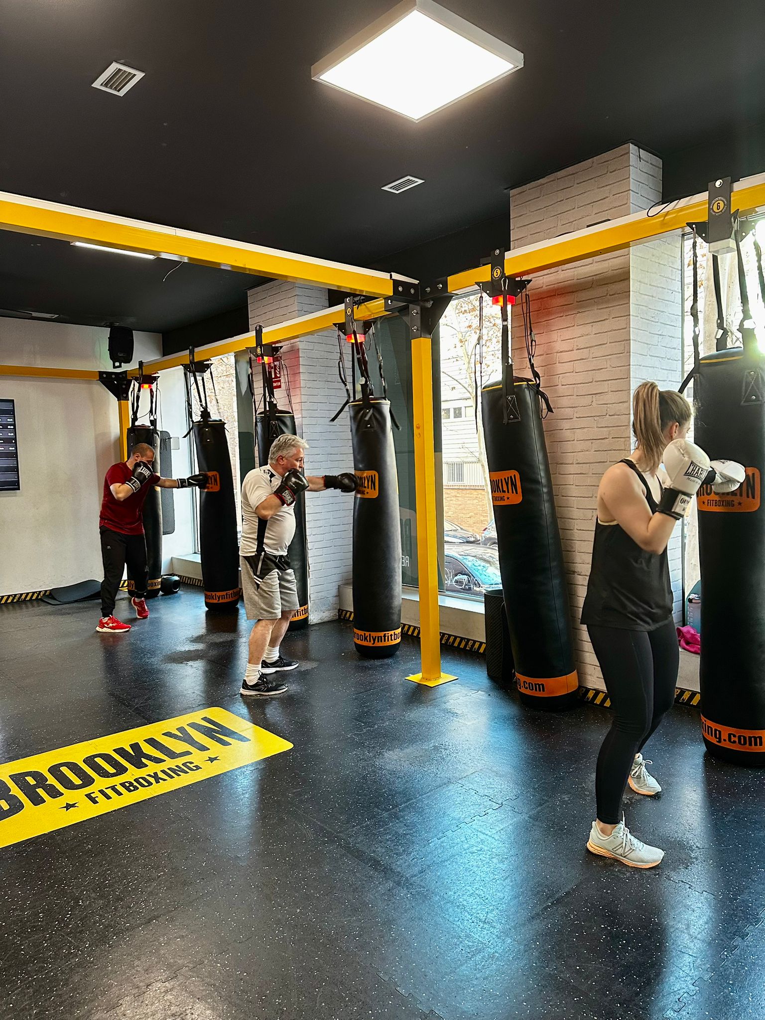 Fotografia 53 de Brooklyn Fitboxing Las rosas