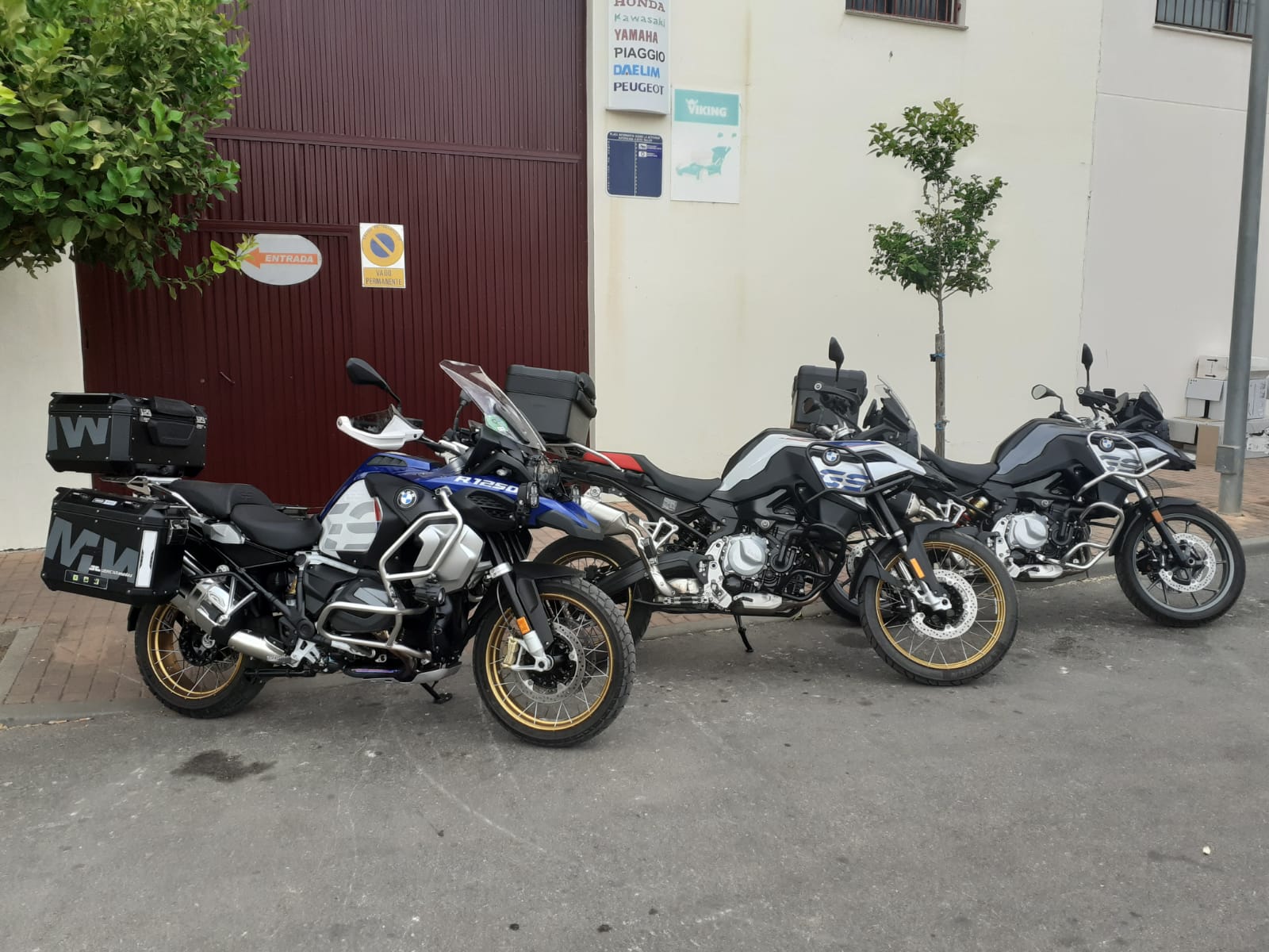 Foto 17 di Ubricarmotos