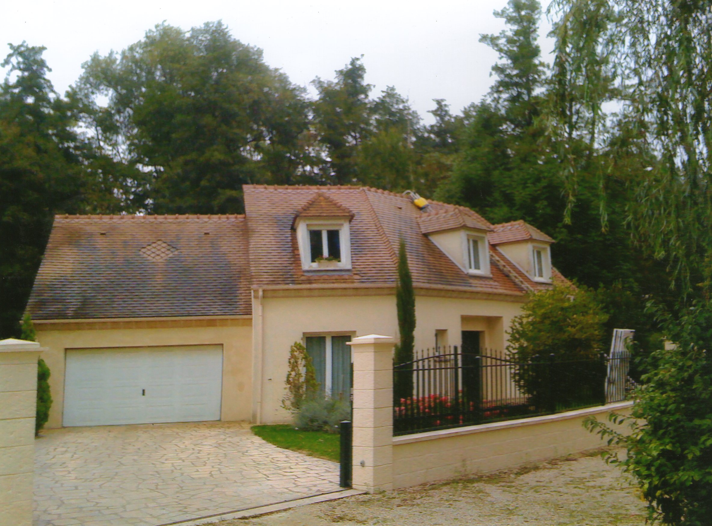 Foto 106 di M.LEGRAS COUVERTURE RGE