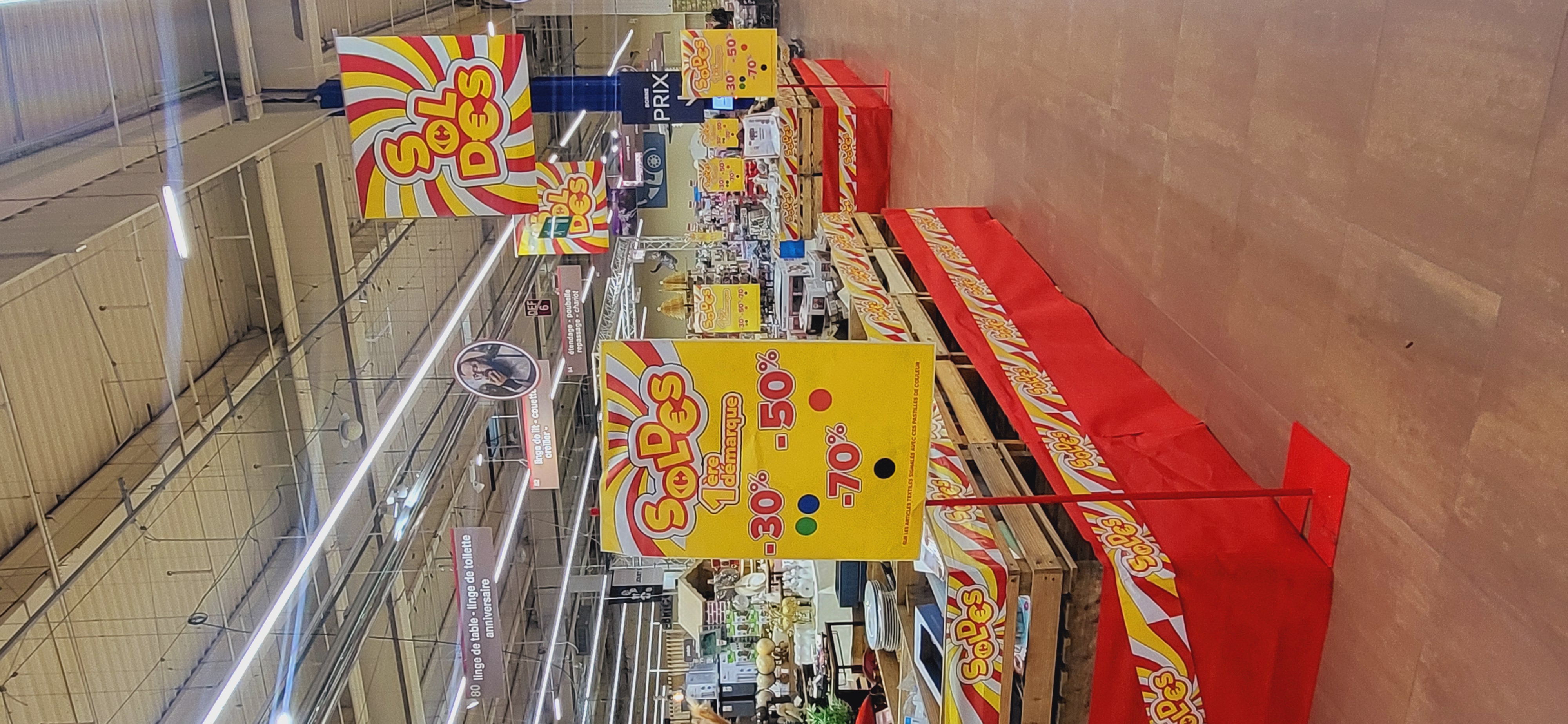 Foto 1214 di Carrefour Ermont