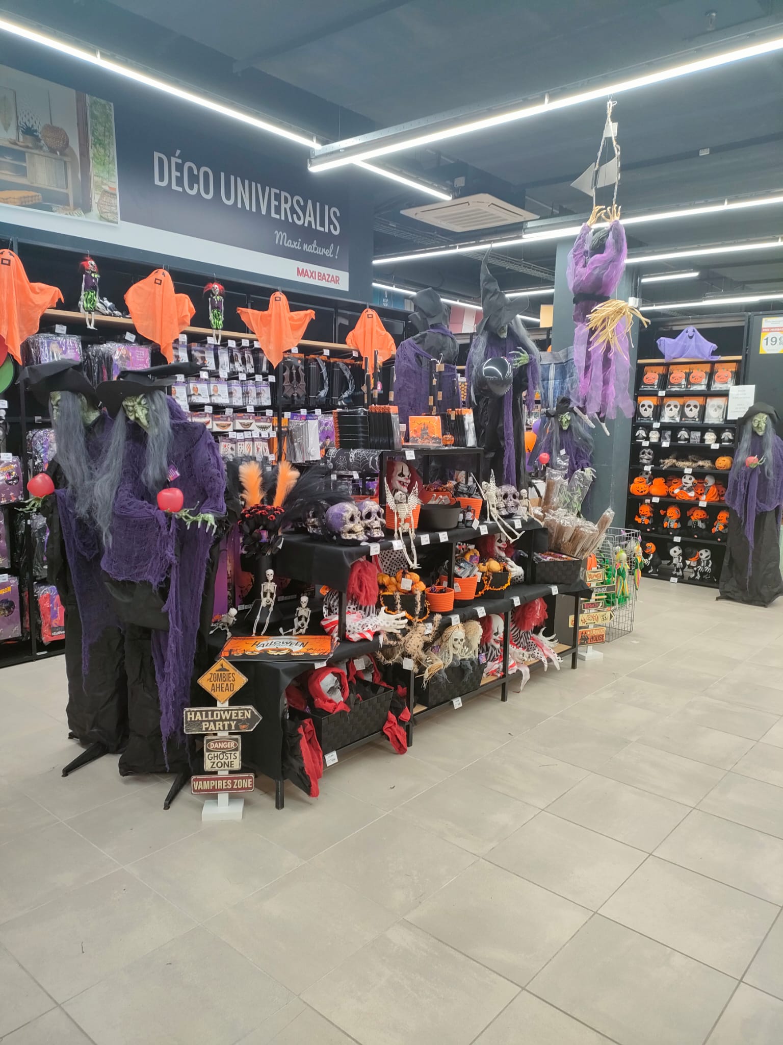 Foto 11 di Maxi Bazar