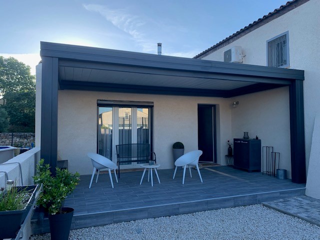 Foto 2 di TRYBA Nîmes
