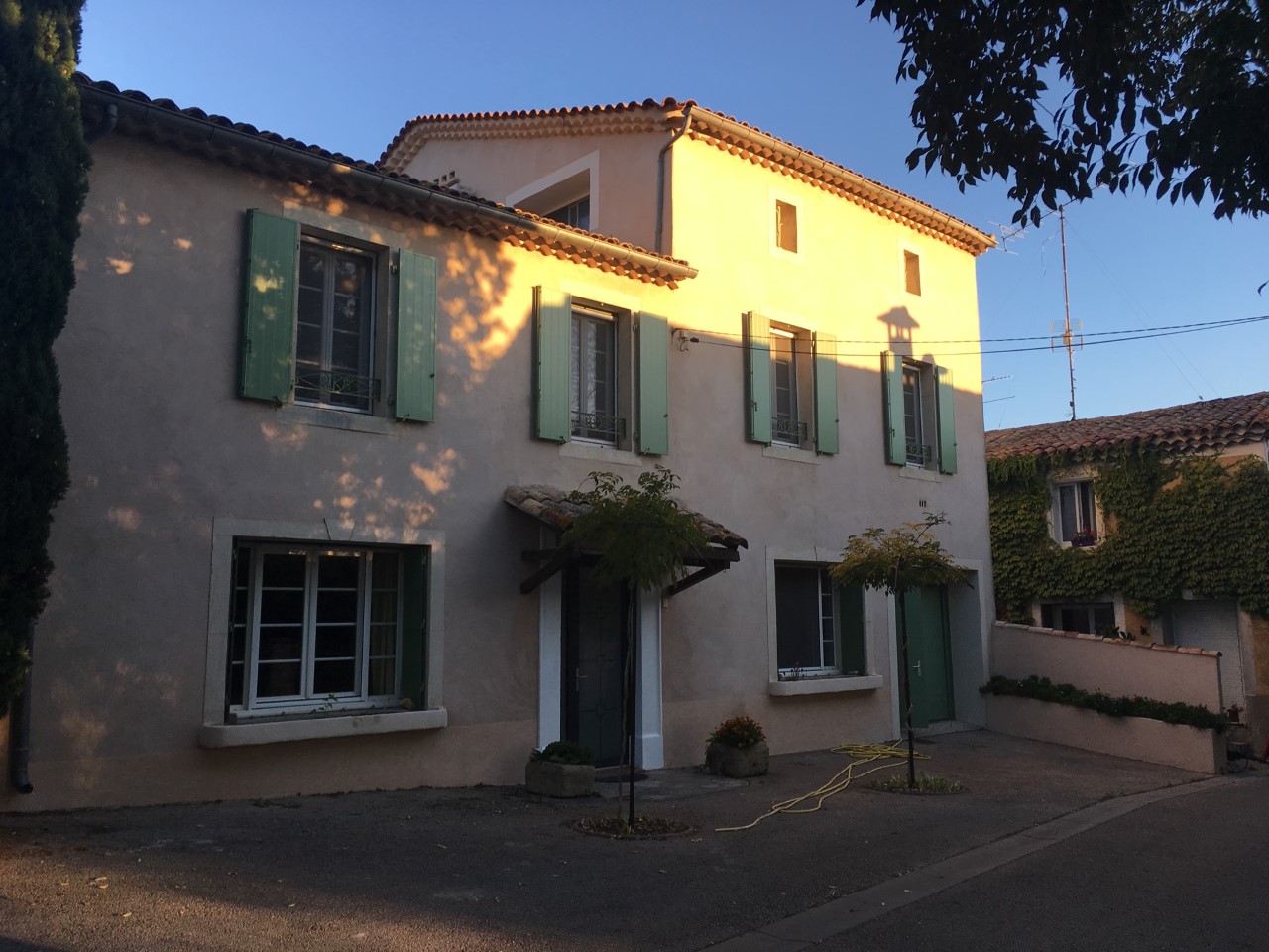Foto 83 di TRYBA Nîmes