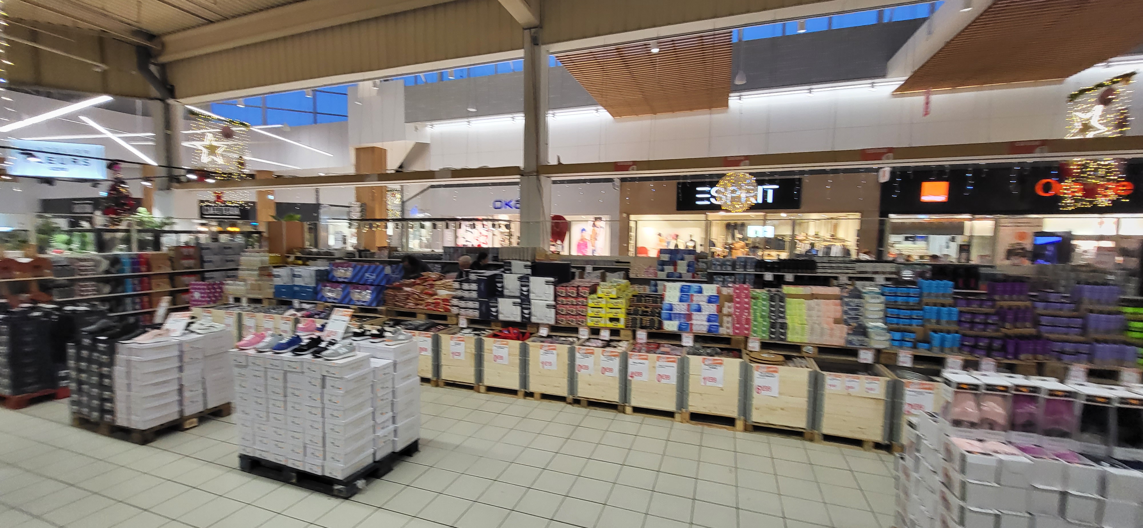 Foto 936 di Carrefour Ermont