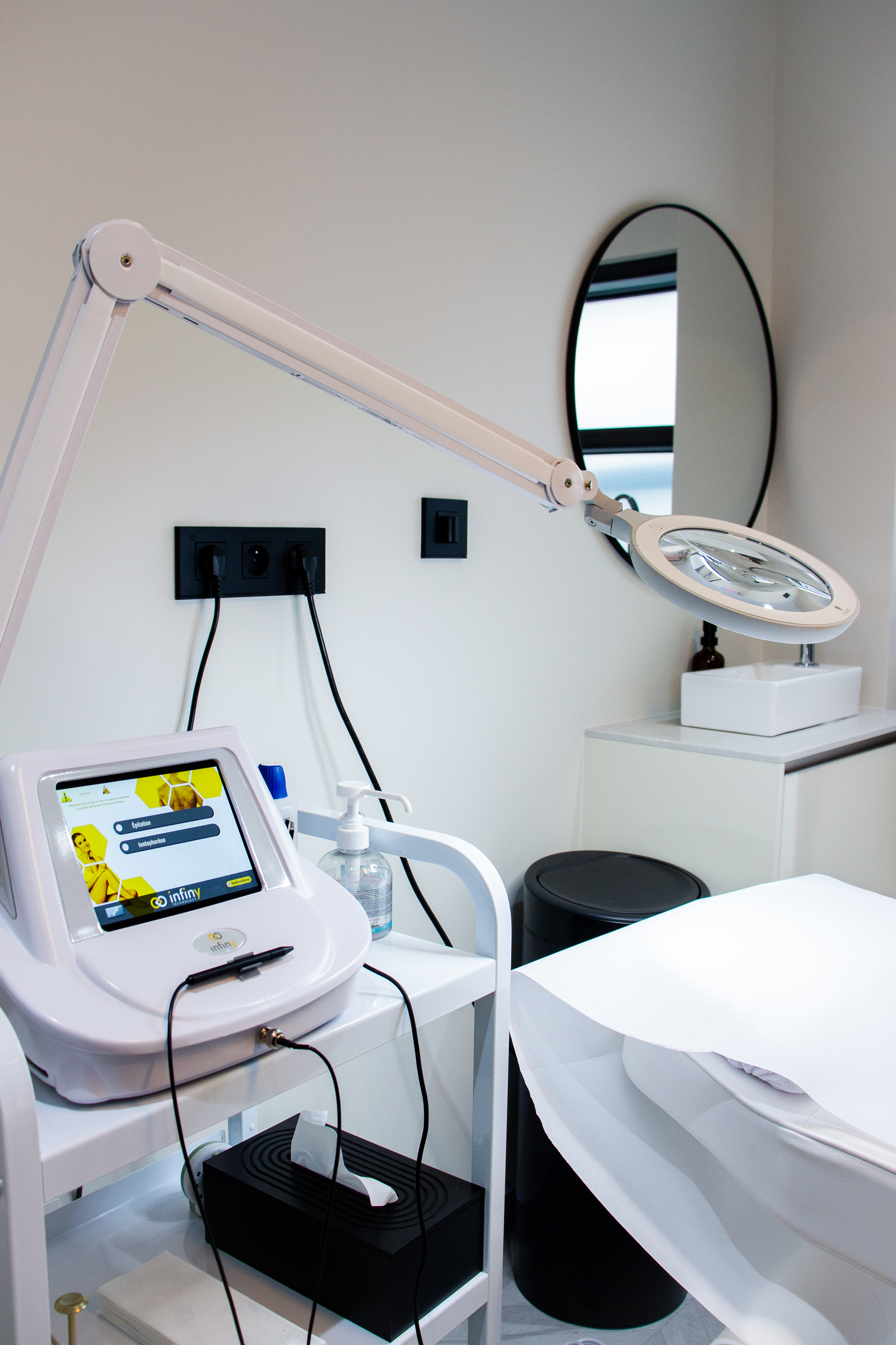 Foto 2 di Epil Clinic
