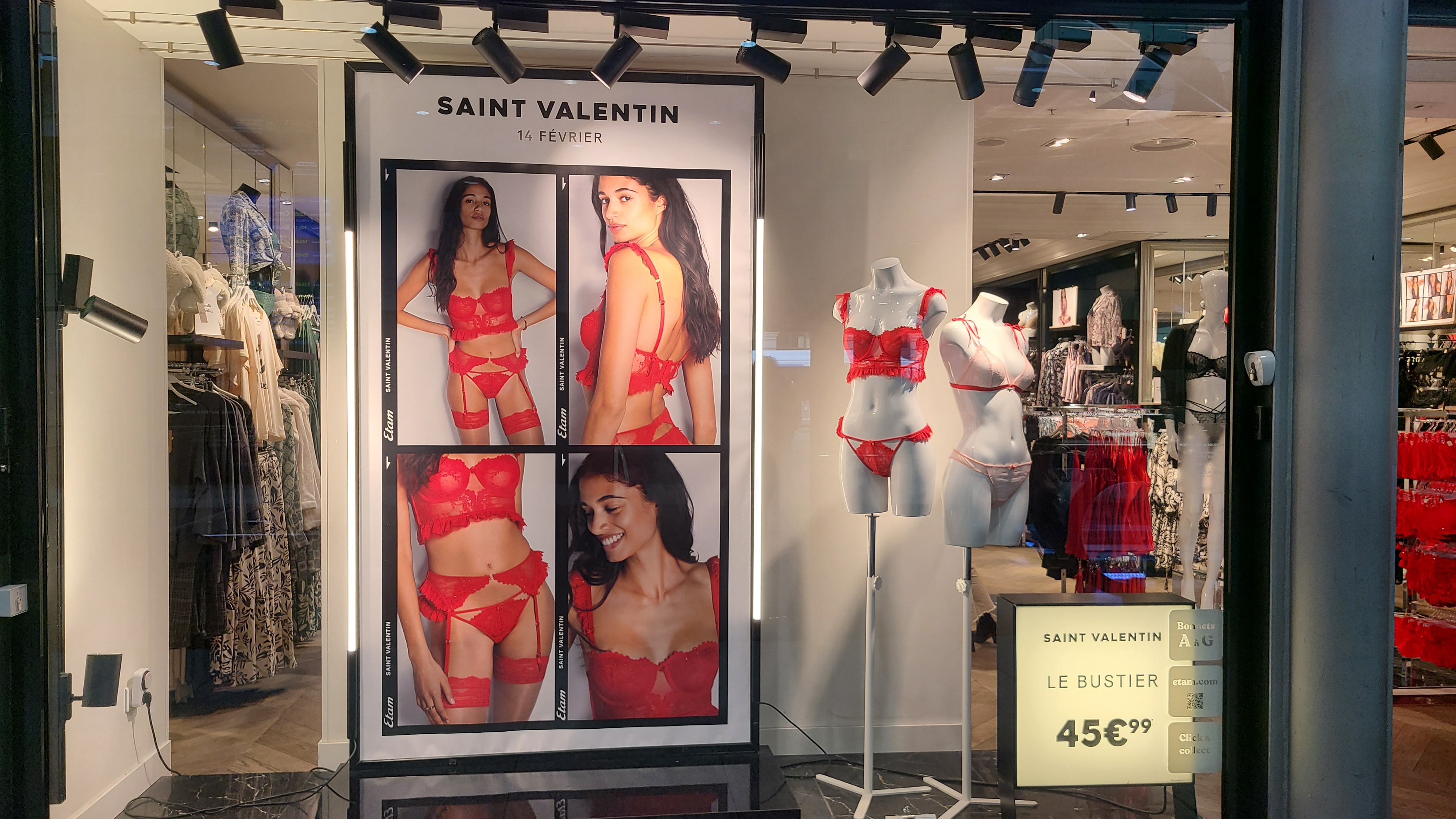 Foto 83 di Etam Lingerie
