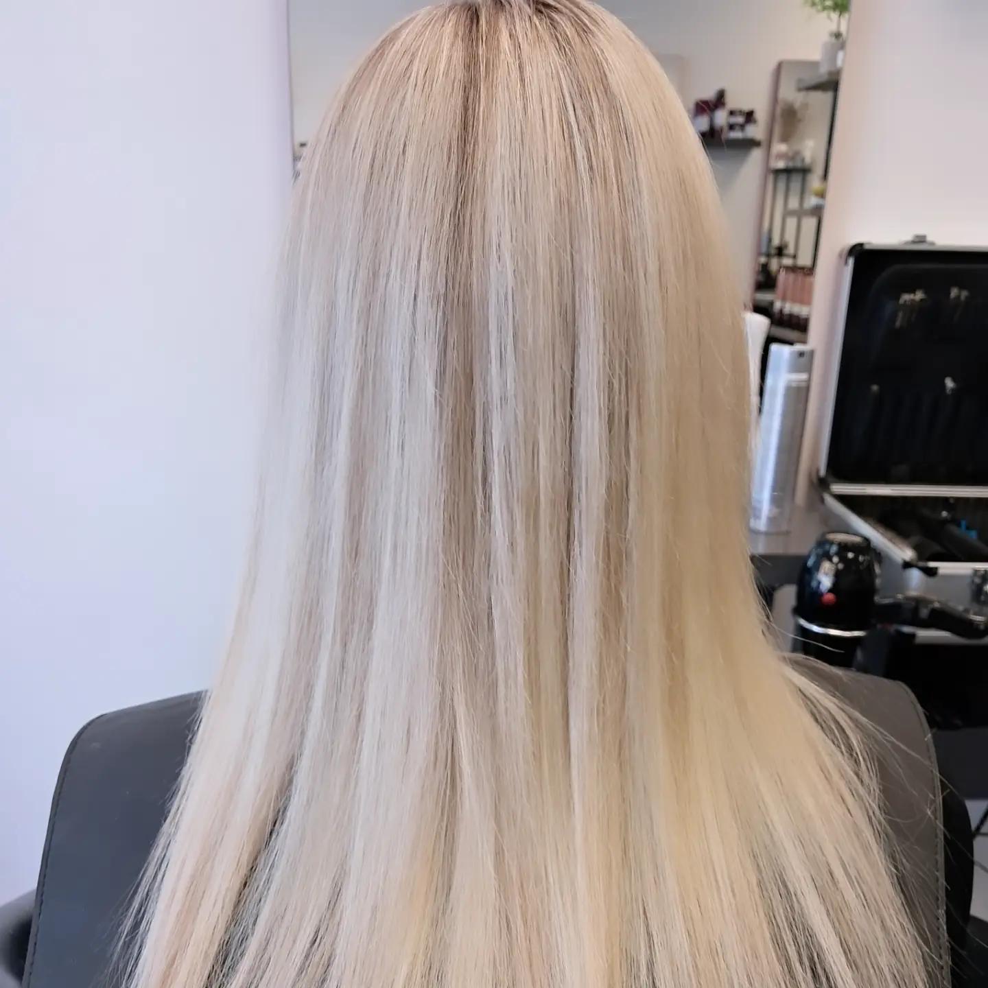 Foto 373 di SWAGG COIFFURE