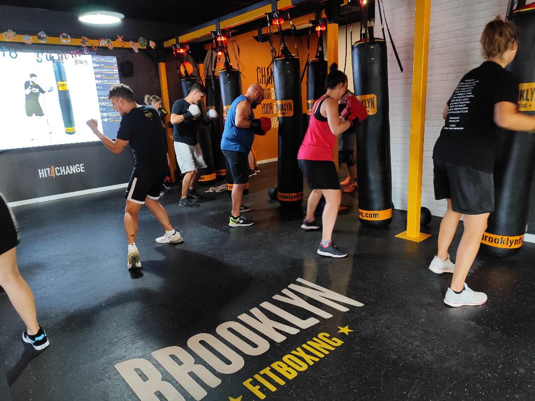 Fotografia 100 de Brooklyn Fitboxing Campanar