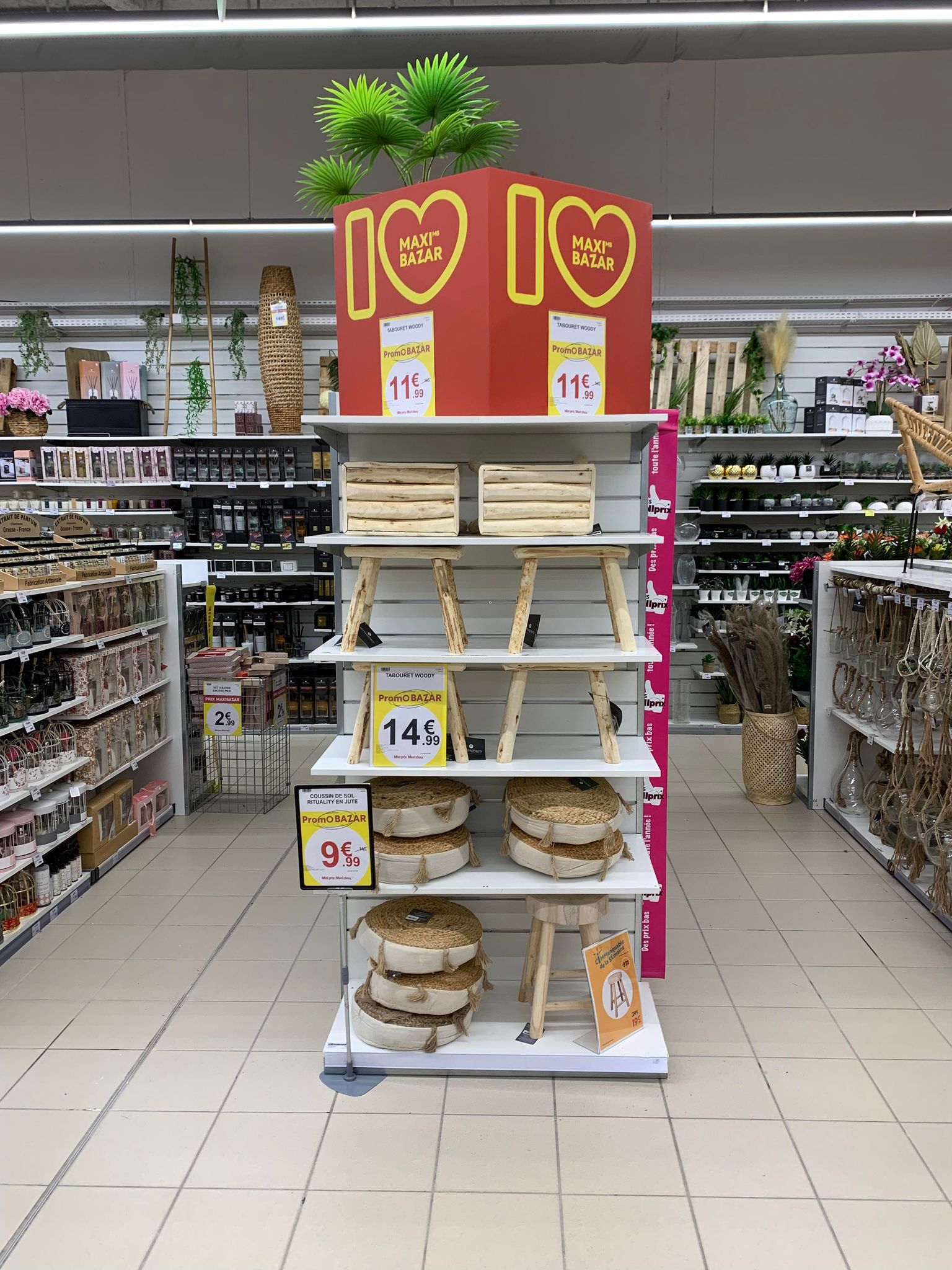 Foto 15 di Maxi Bazar
