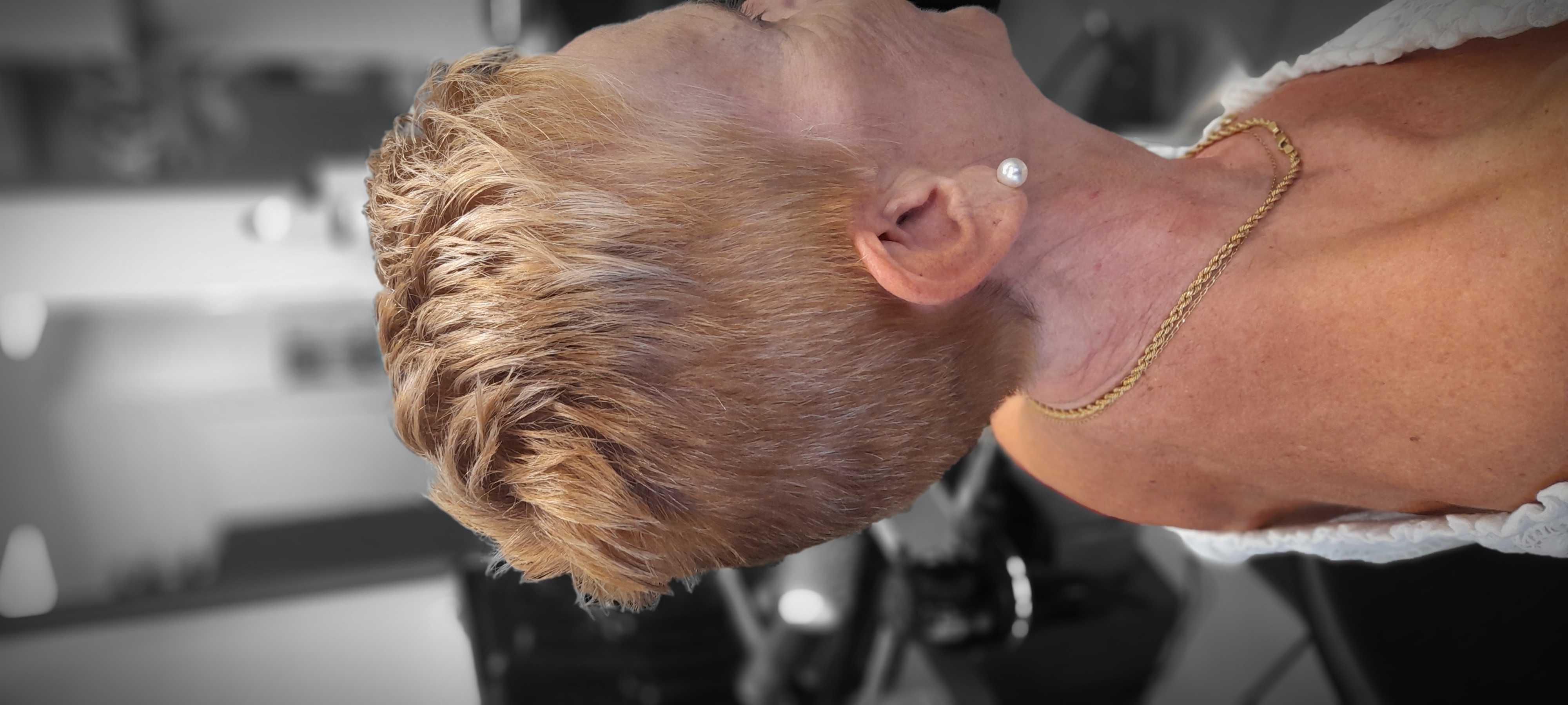 Foto 90 di SWAGG COIFFURE
