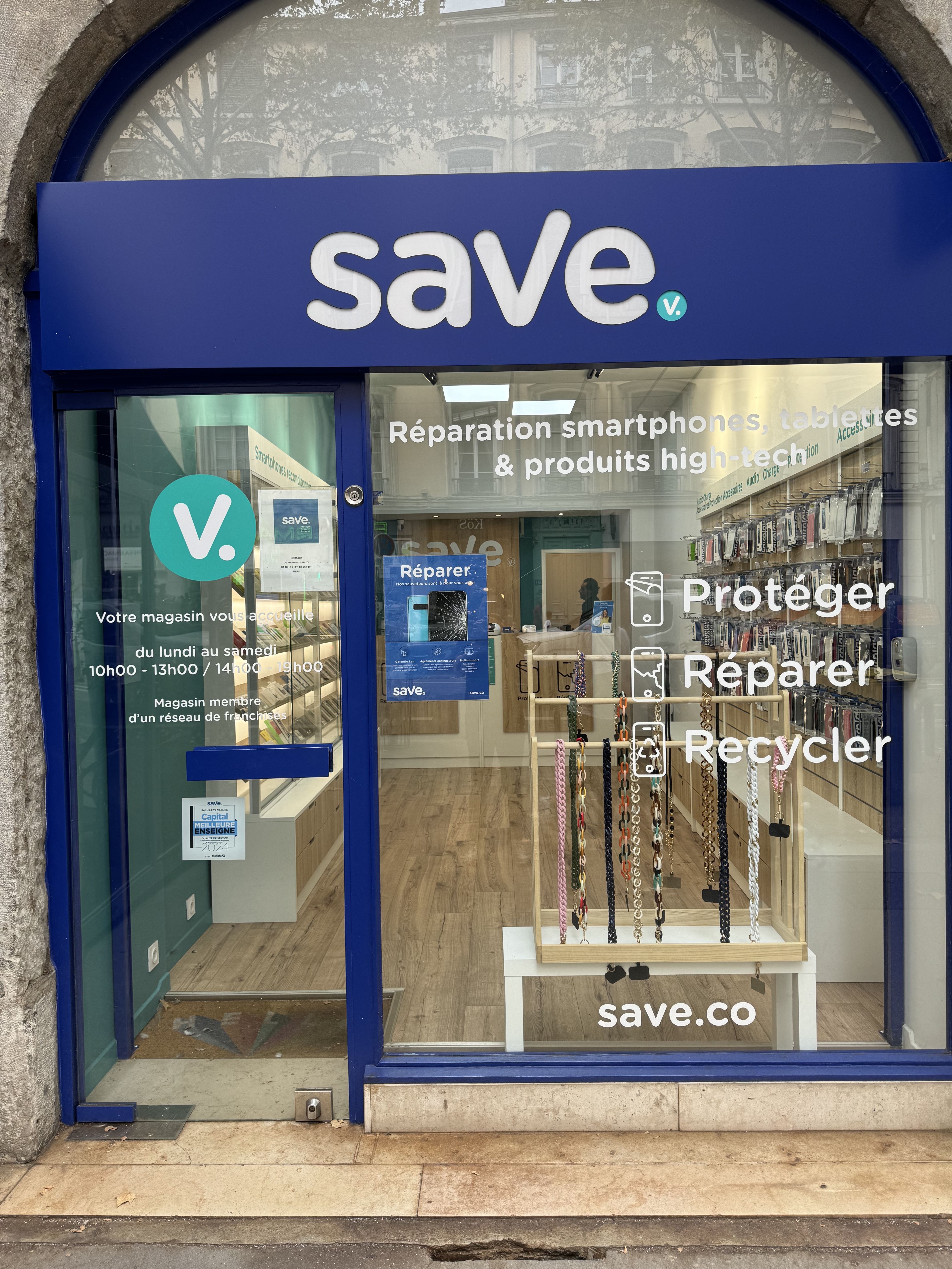 Foto 7 di Save