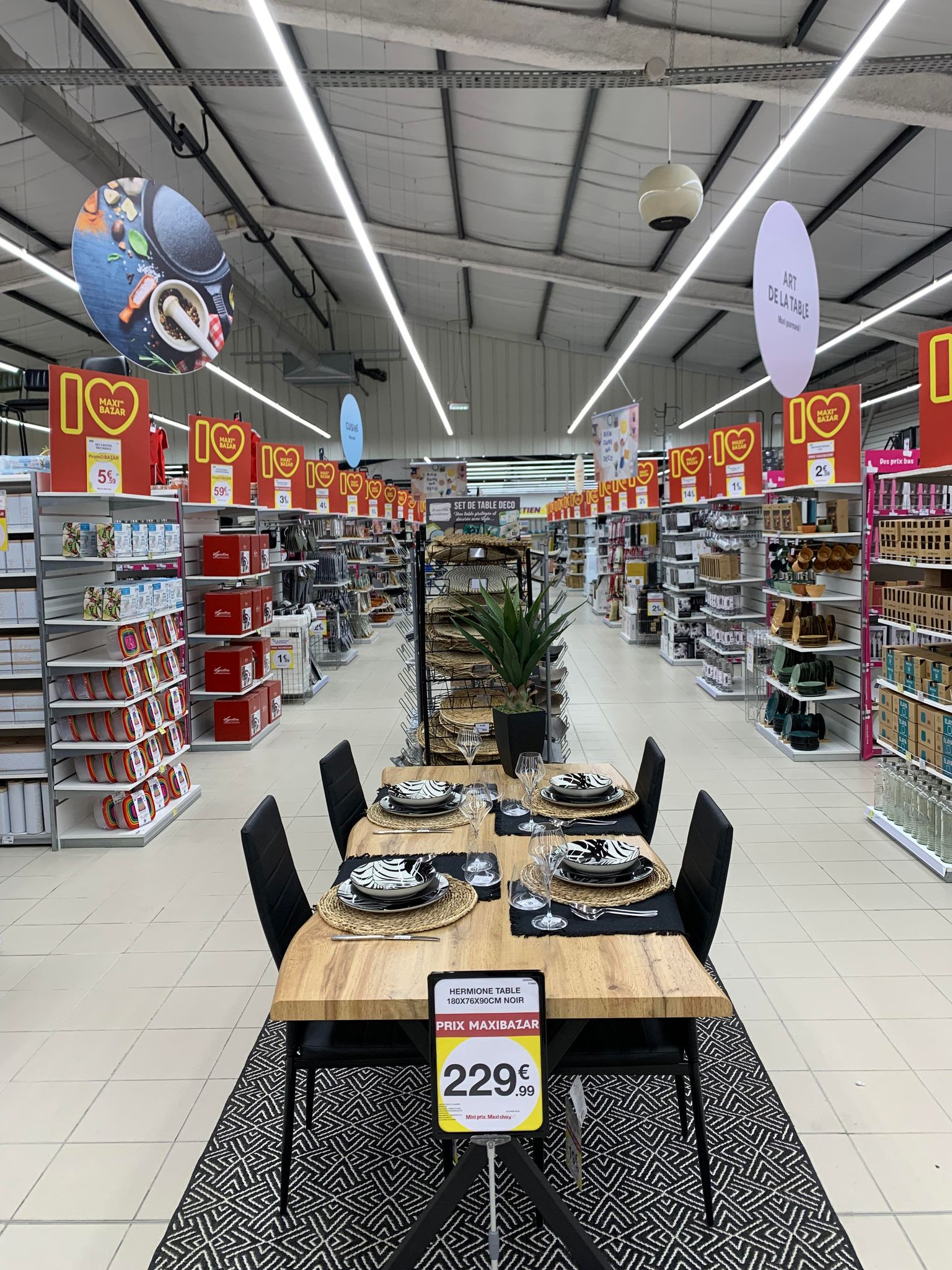 Foto 7 di Maxi Bazar