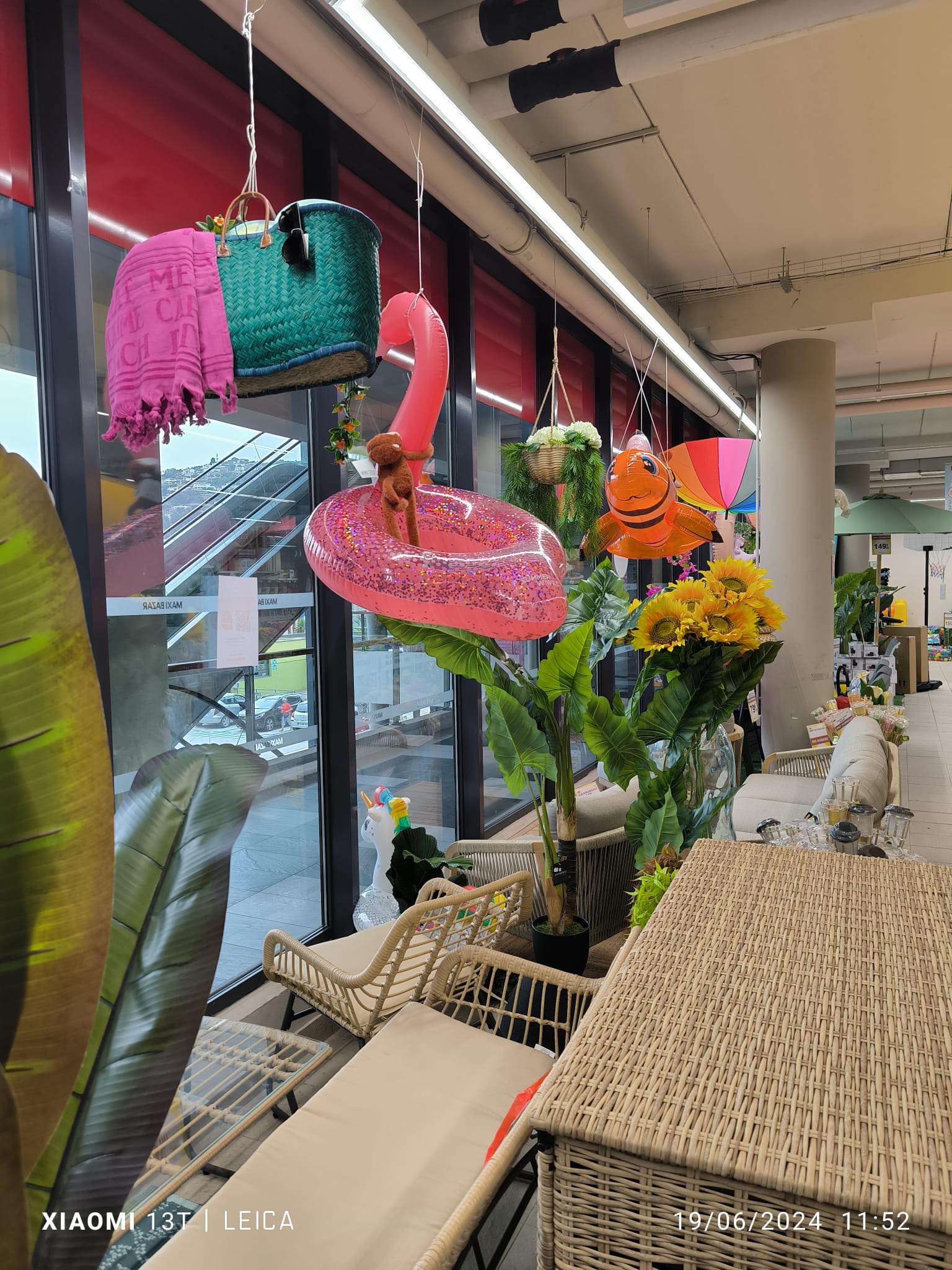 Foto 44 di Maxi Bazar