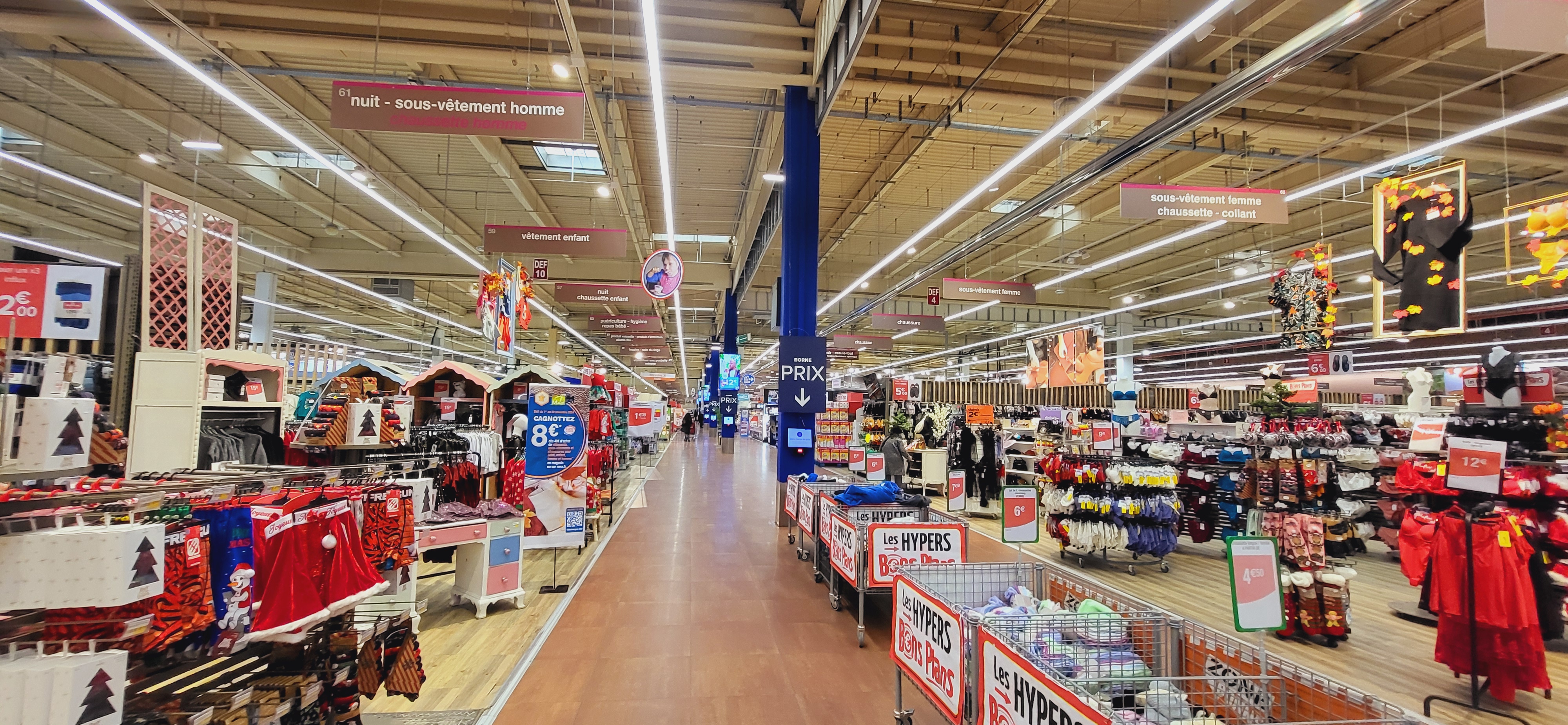 Foto 1121 di Carrefour Ermont