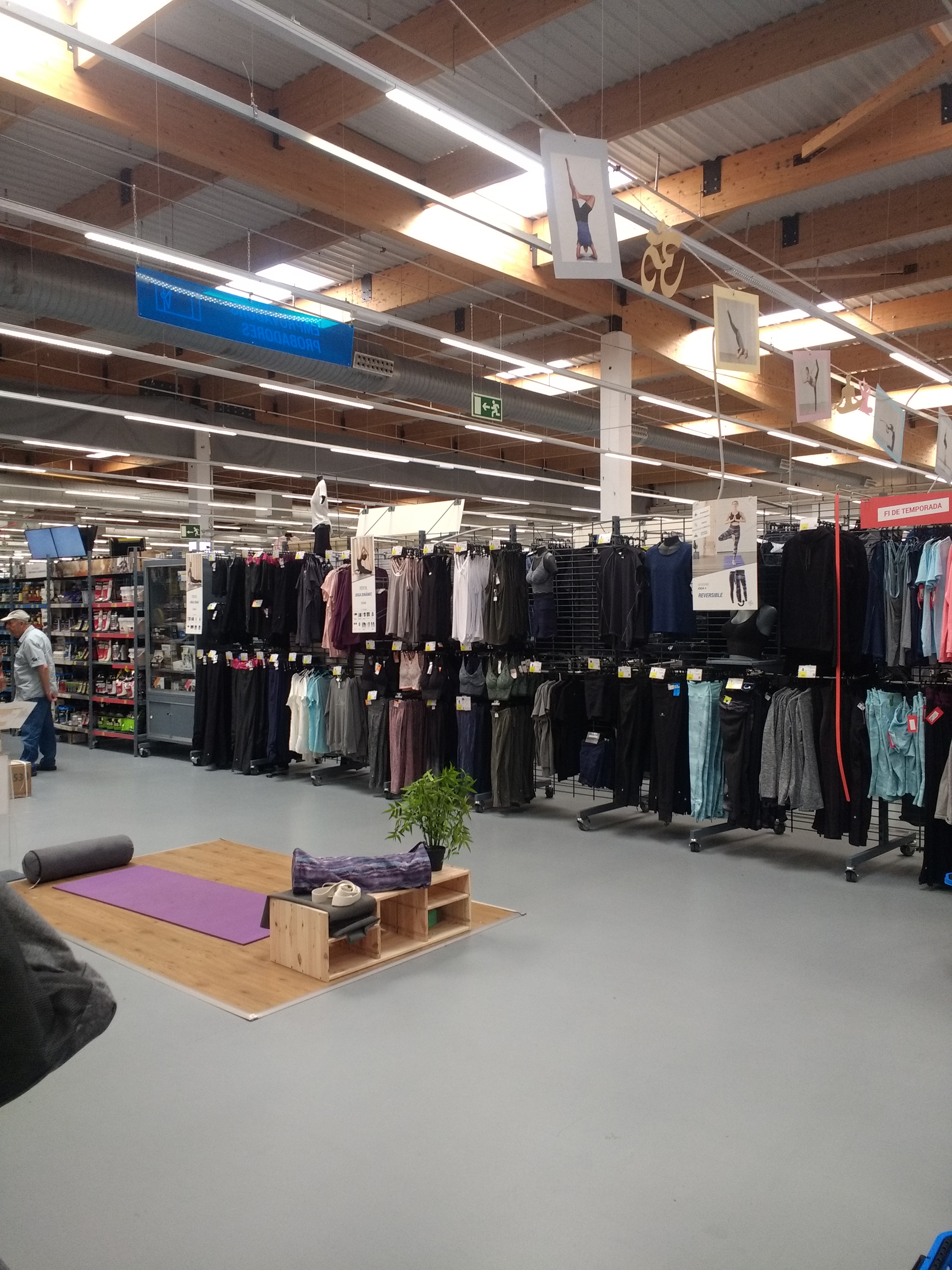 Foto 69 di DECATHLON Mataró