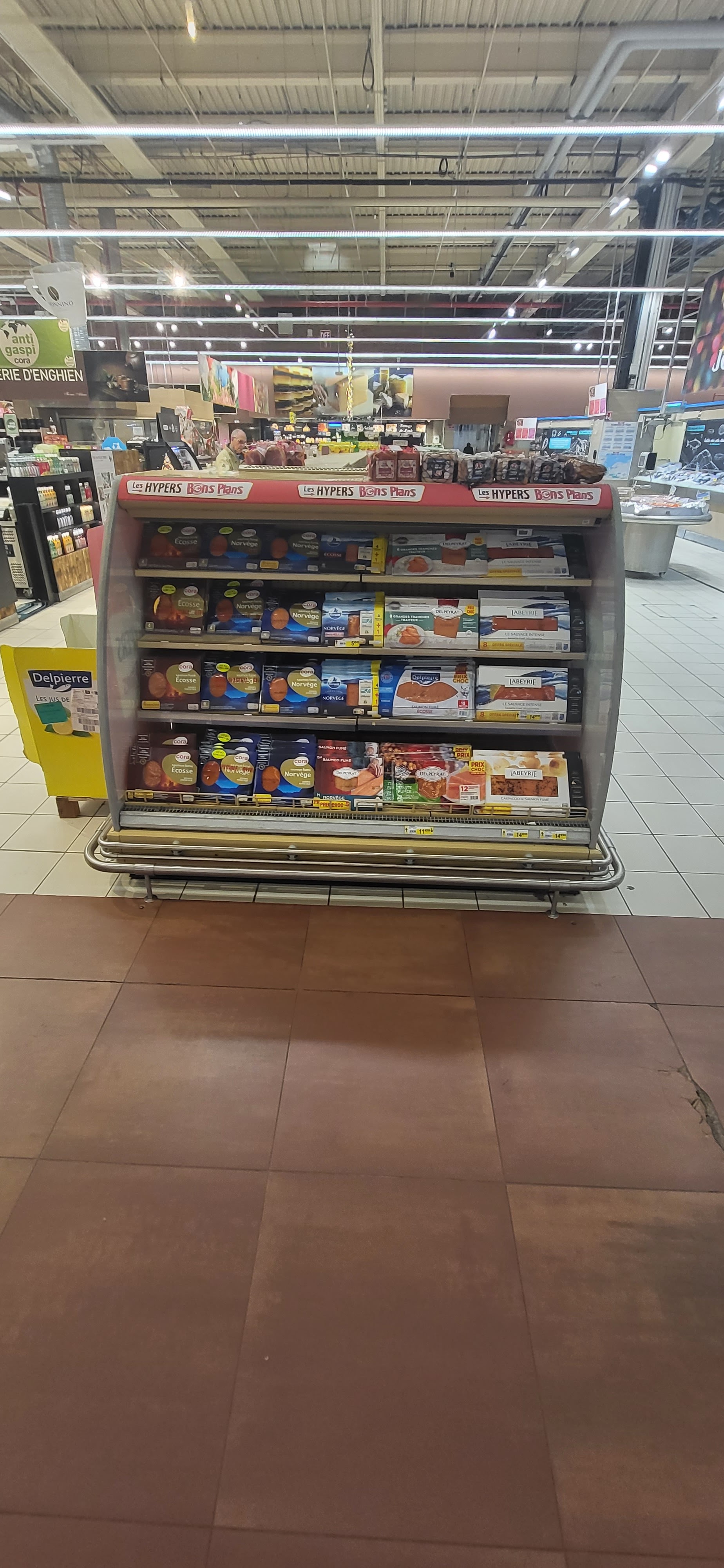 Foto 691 di Carrefour Ermont