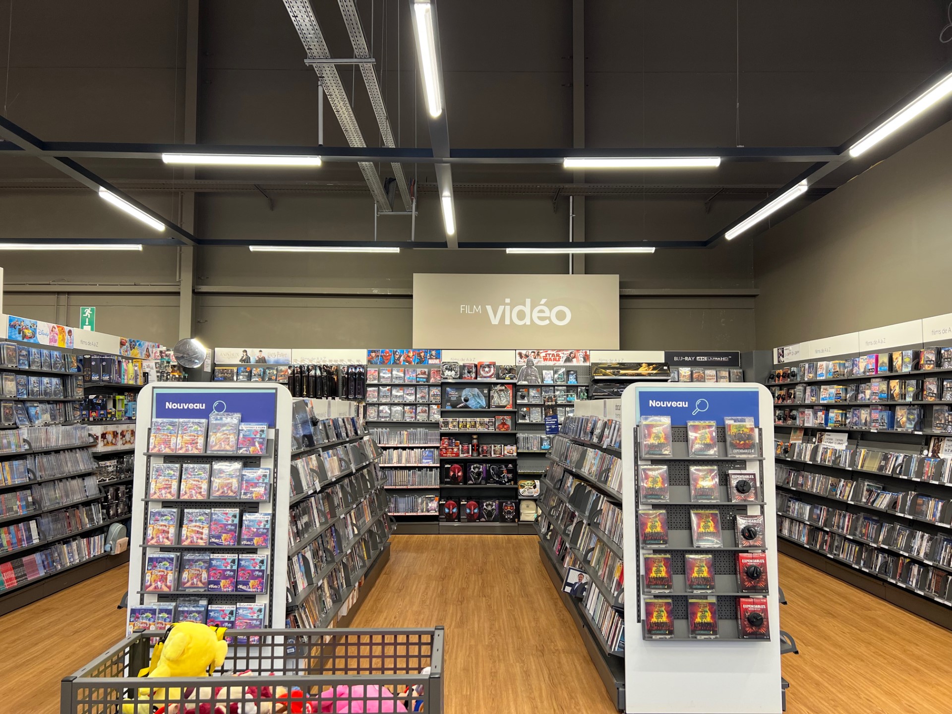 Cultura Neuville En Ferrain - Lille