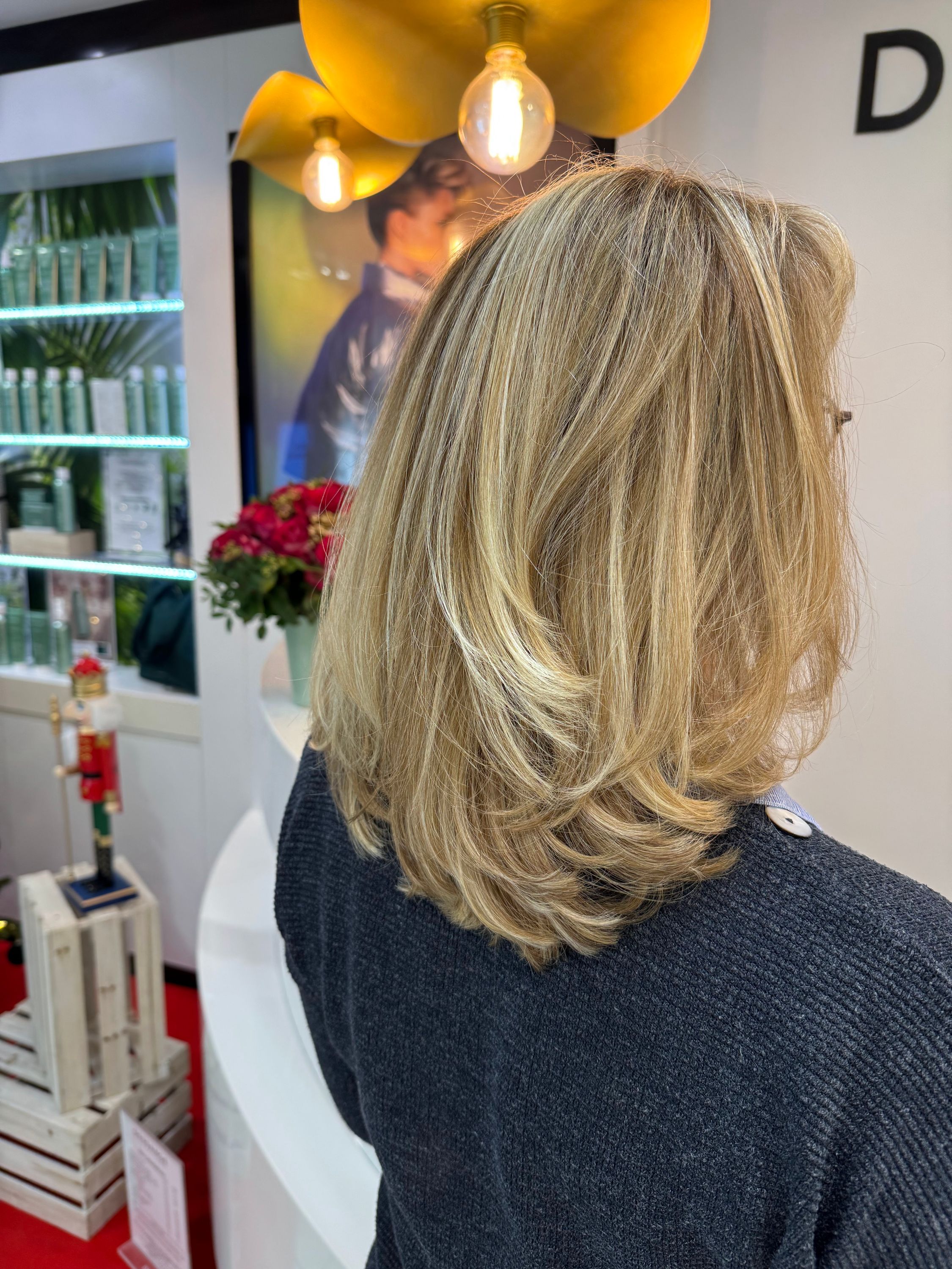 Foto 126 di DESSANGE - Coiffeur Compiègne