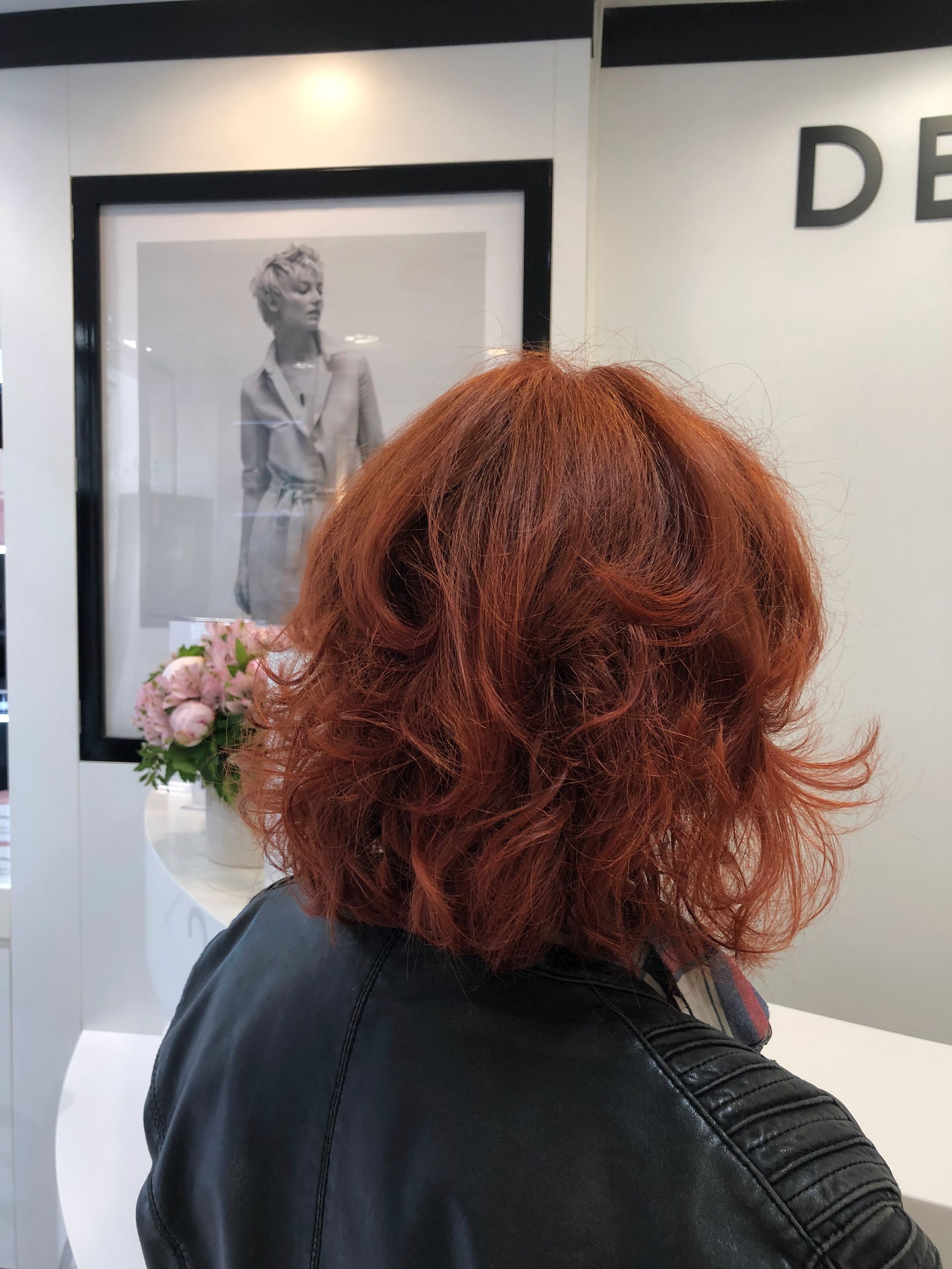 Foto 75 di DESSANGE - Coiffeur Compiègne