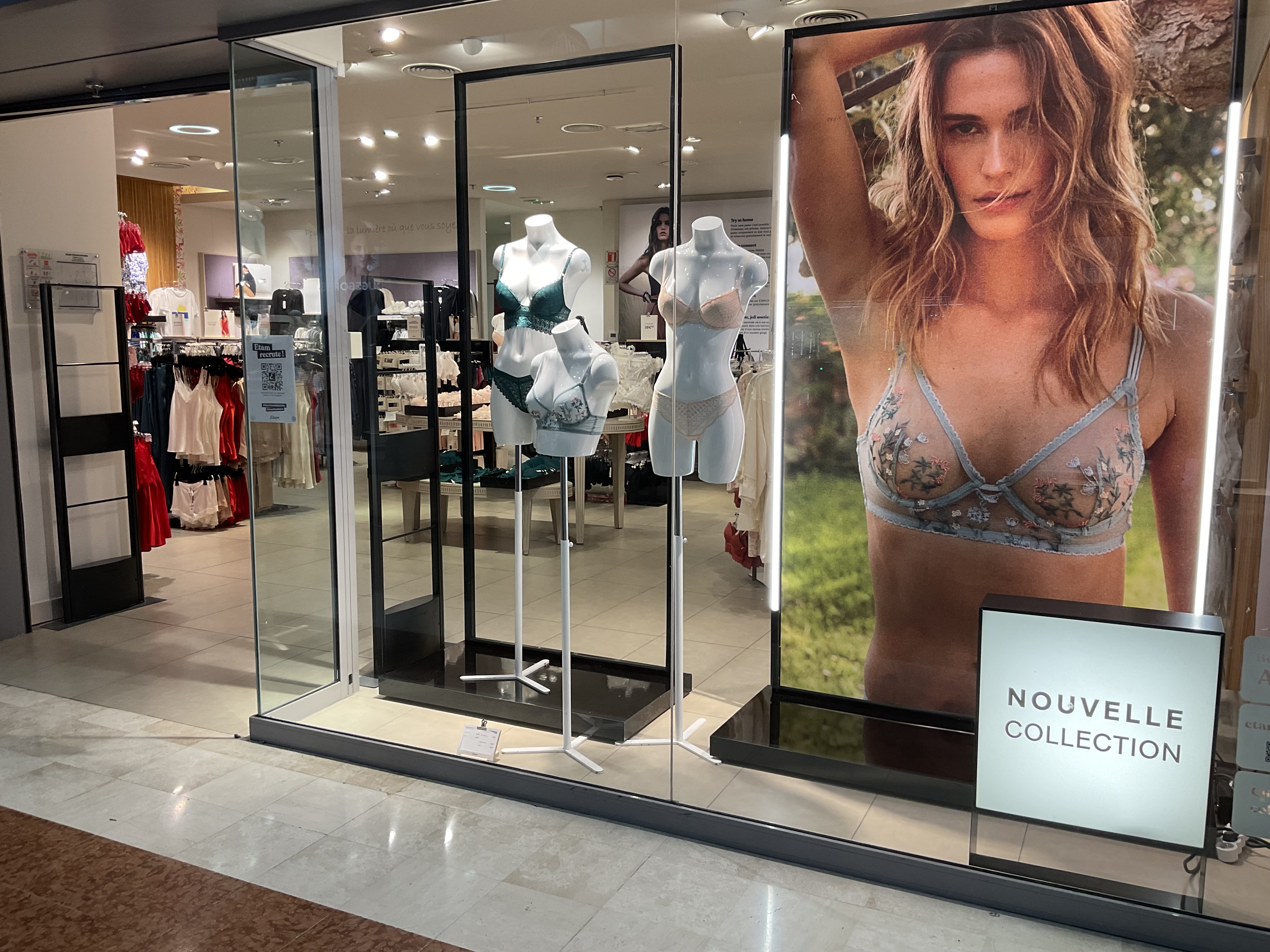 Foto 33 di Etam Lingerie