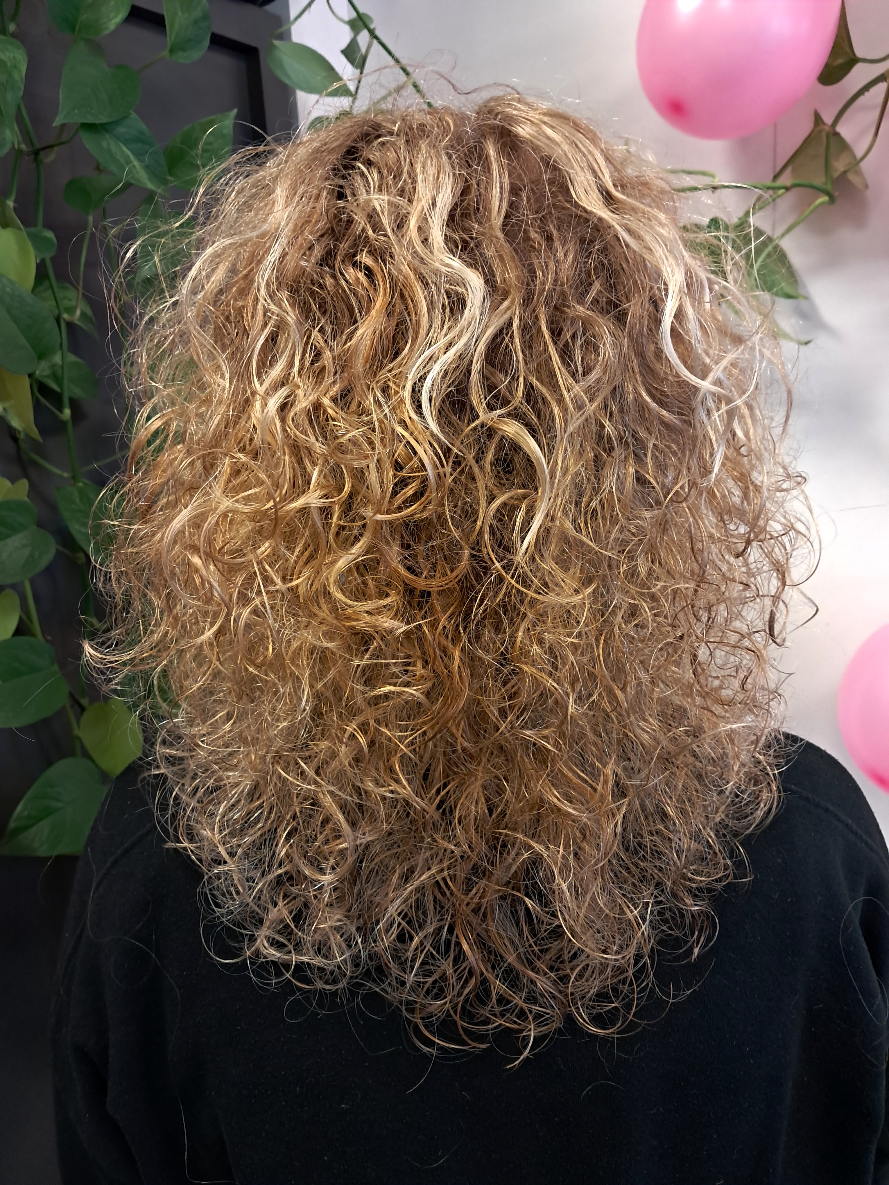 Foto 405 di SWAGG COIFFURE