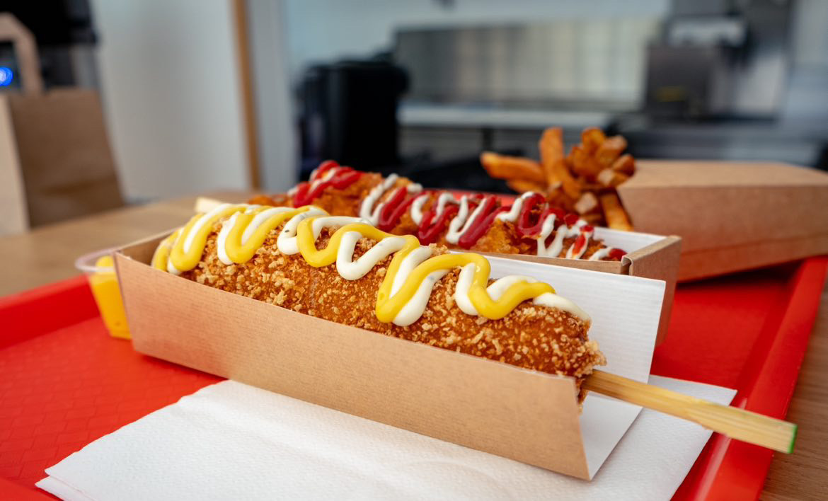 Pogobro - Corn Dog Bordeaux