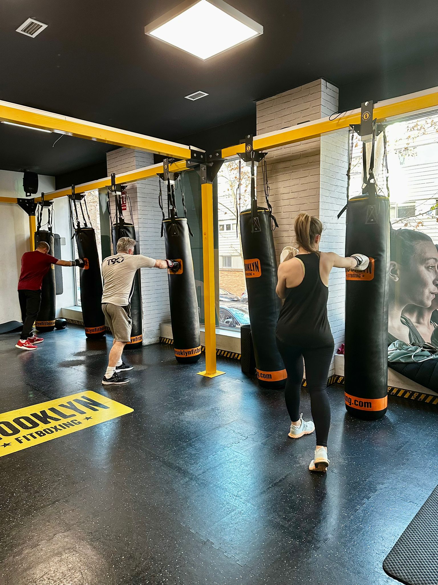 Fotografia 48 de Brooklyn Fitboxing Las rosas