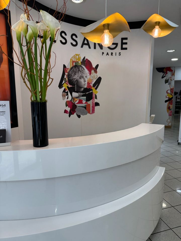 Foto 127 di DESSANGE - Coiffeur Compiègne