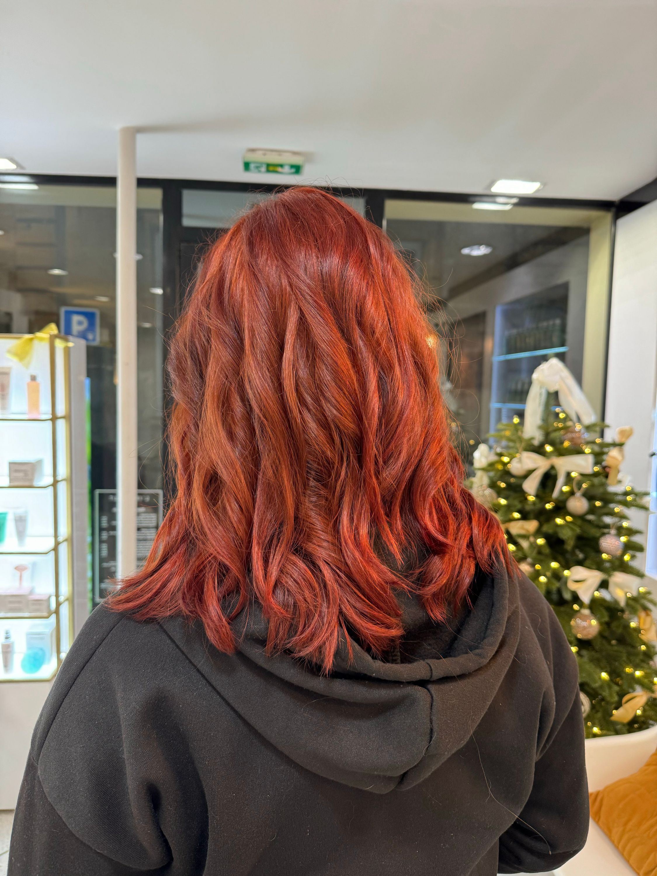 Foto 110 di DESSANGE - Coiffeur Compiègne