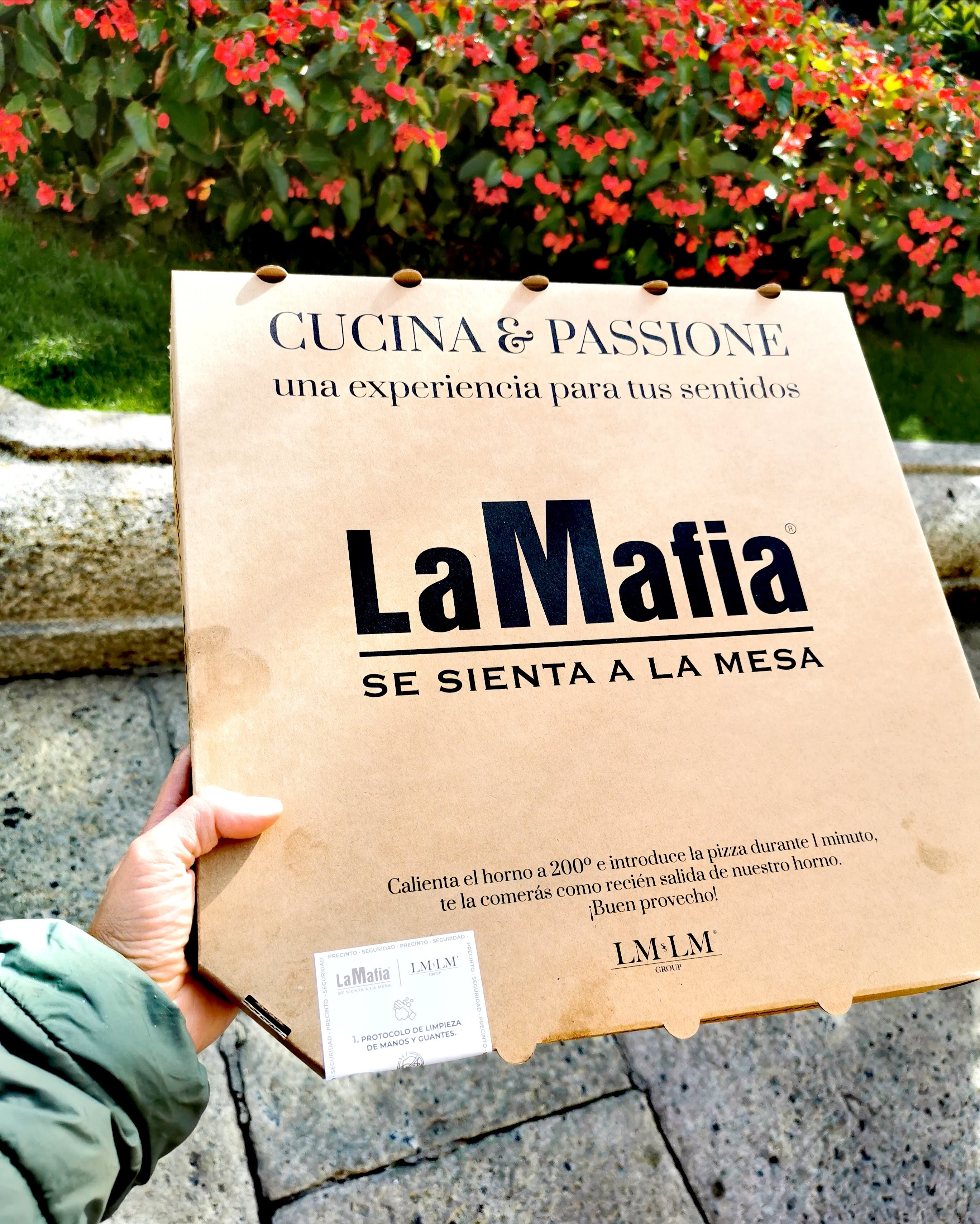 La Mafia se sienta a la mesa