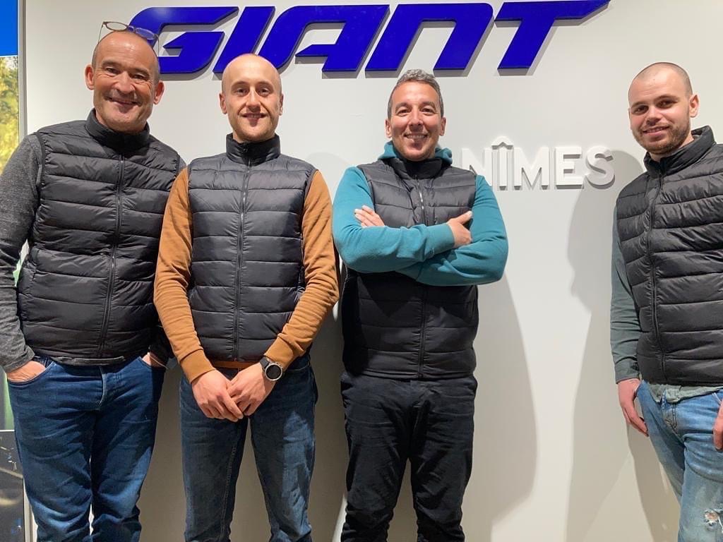 Foto 6 di Giant  Nîmes