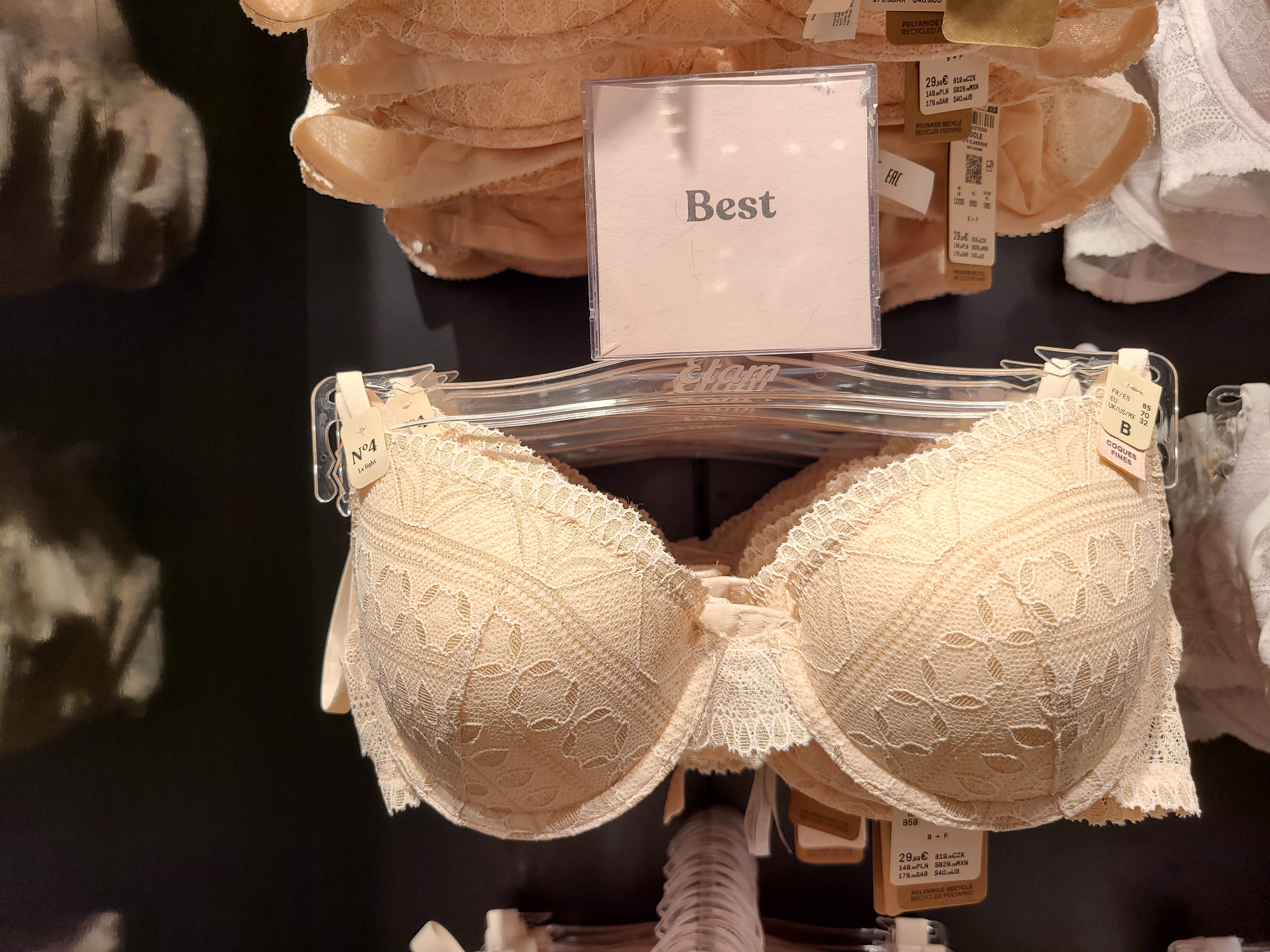 Foto 31 di Etam Lingerie
