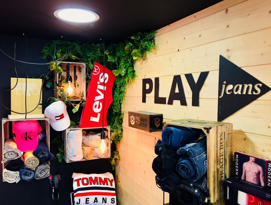 Foto 2 di Play Jeans