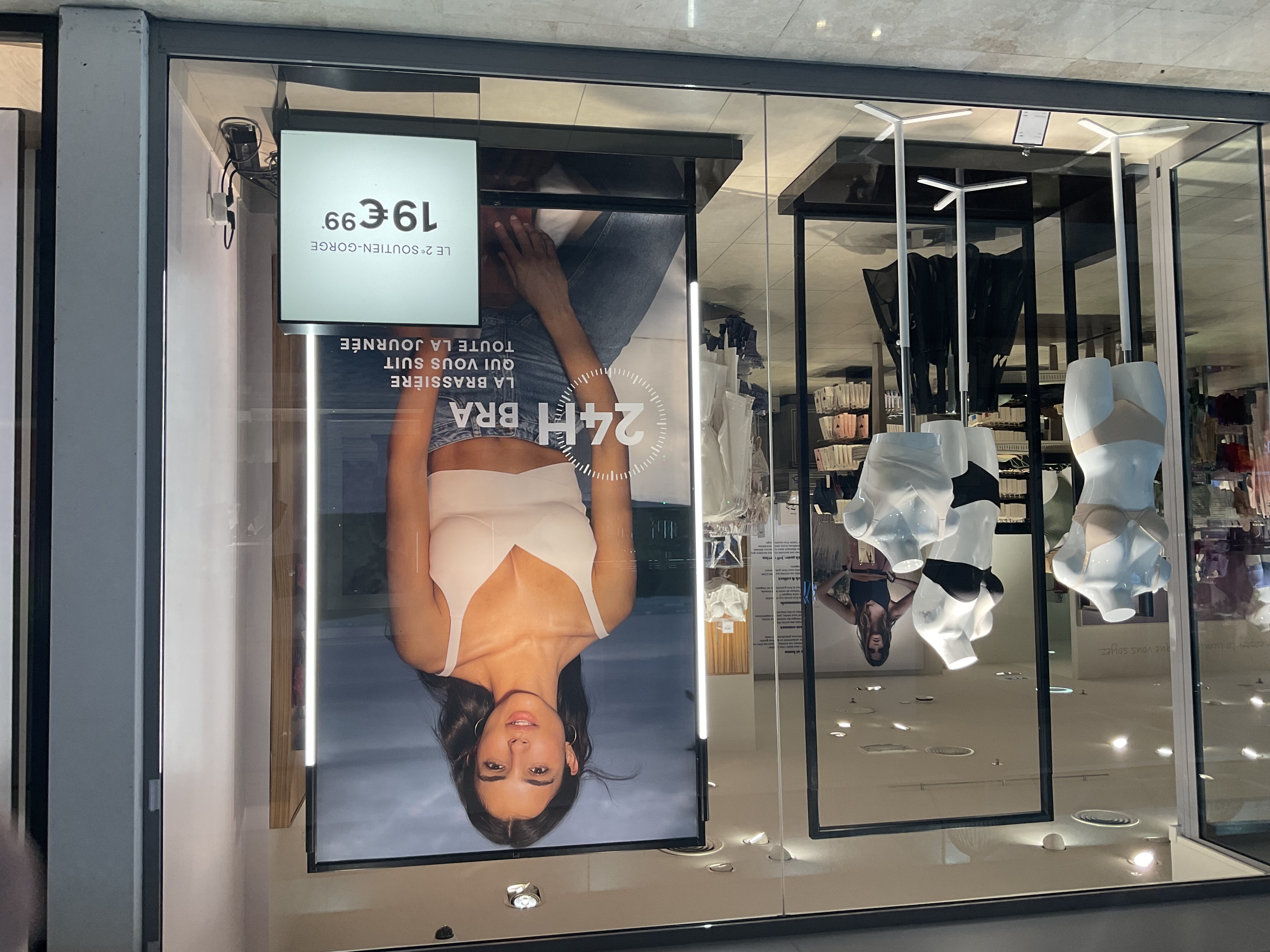 Foto 43 di Etam Lingerie